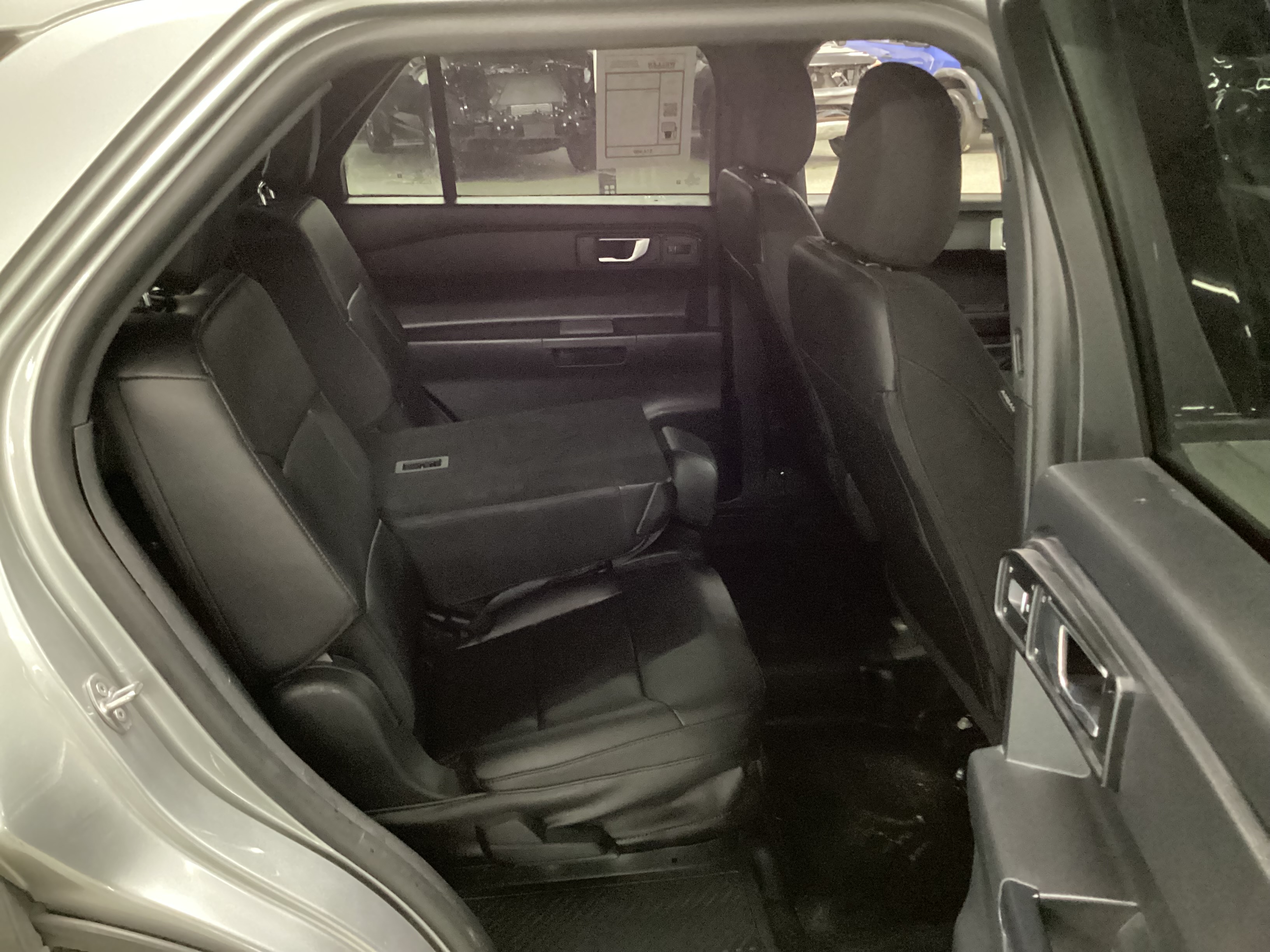 2025 FORD Explorer Police Interceptor AWD - Image 10