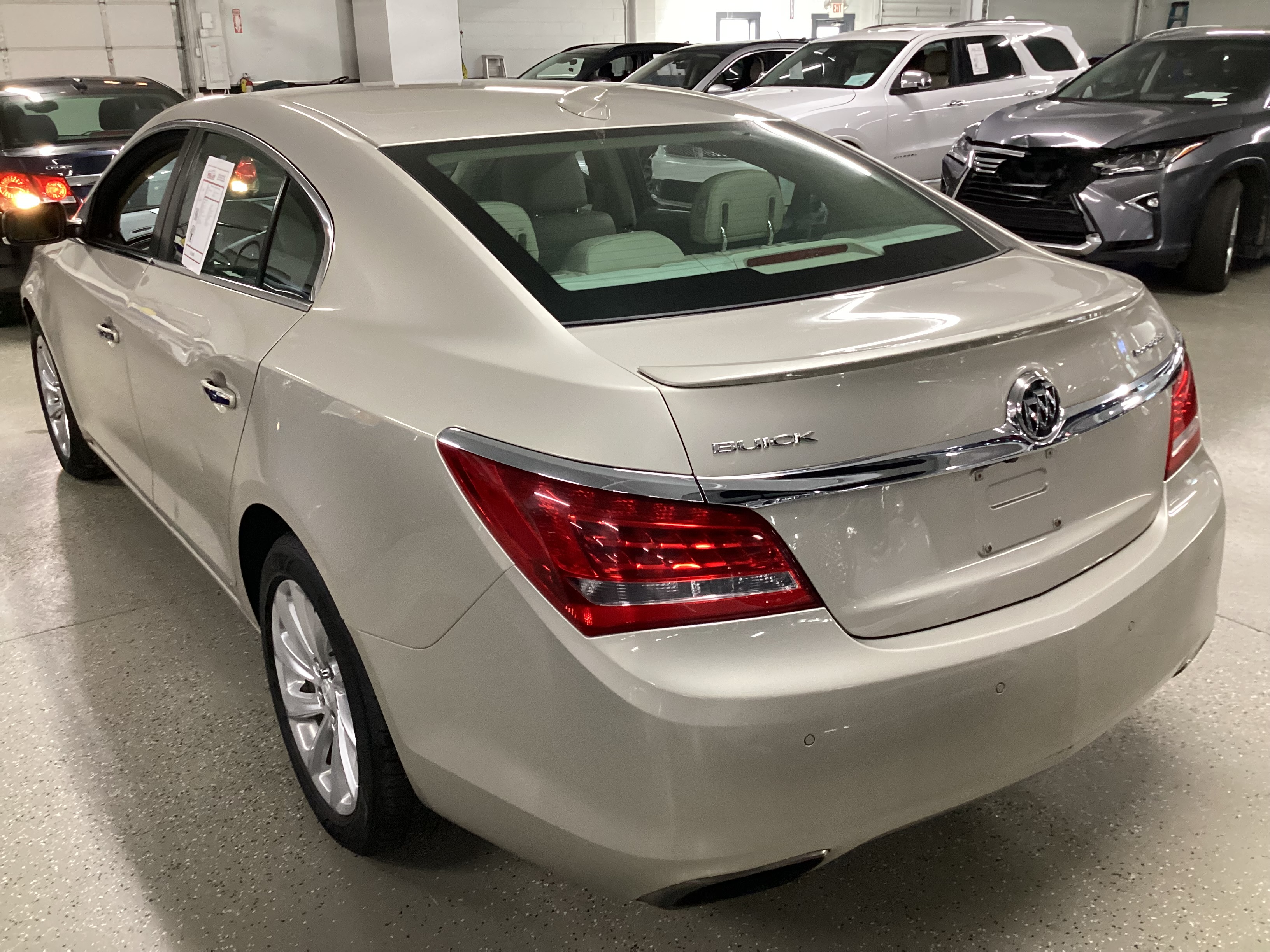 2016 BUICK LaCrosse Leather - Image 2