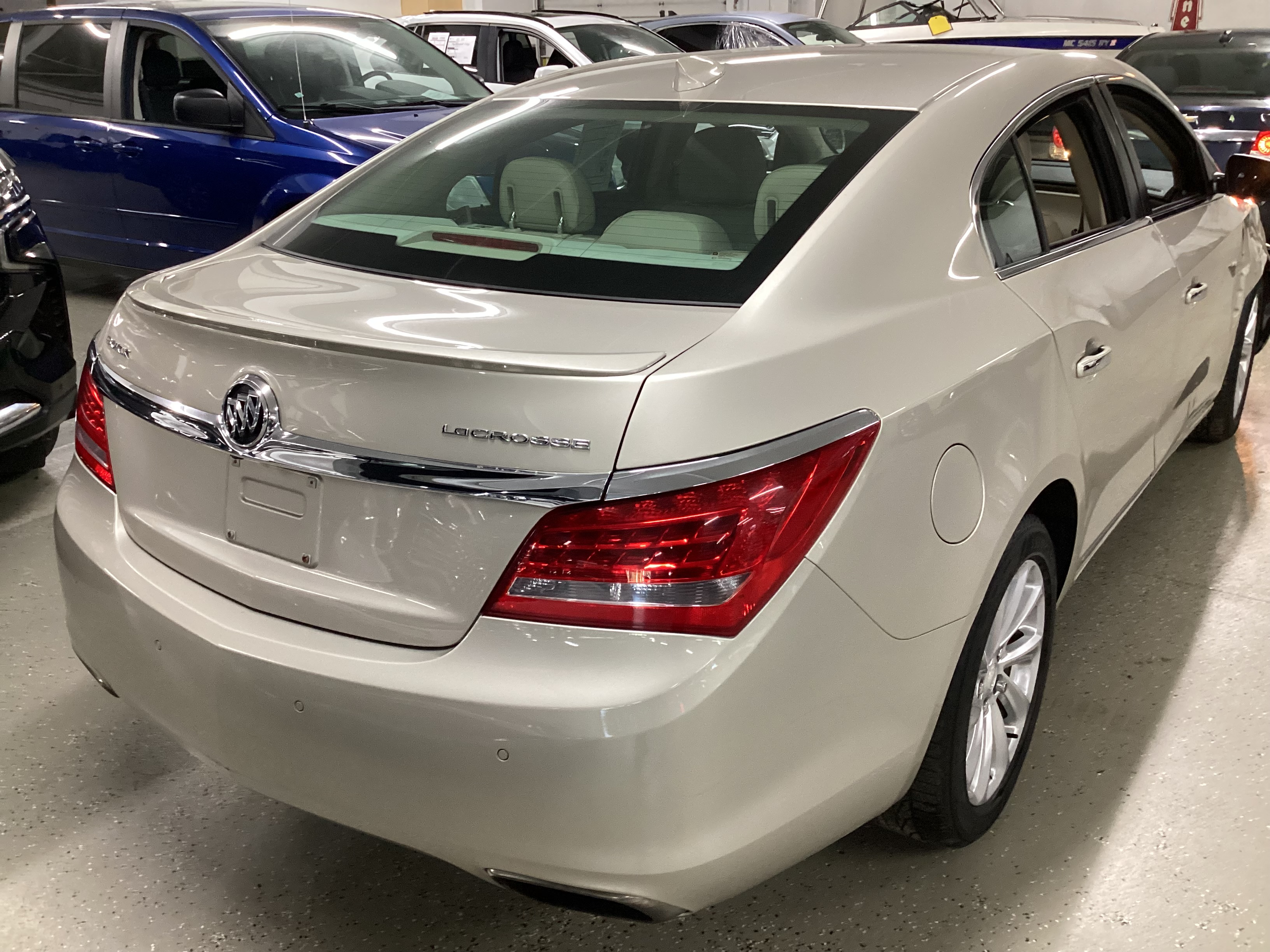 2016 BUICK LaCrosse Leather - Image 3