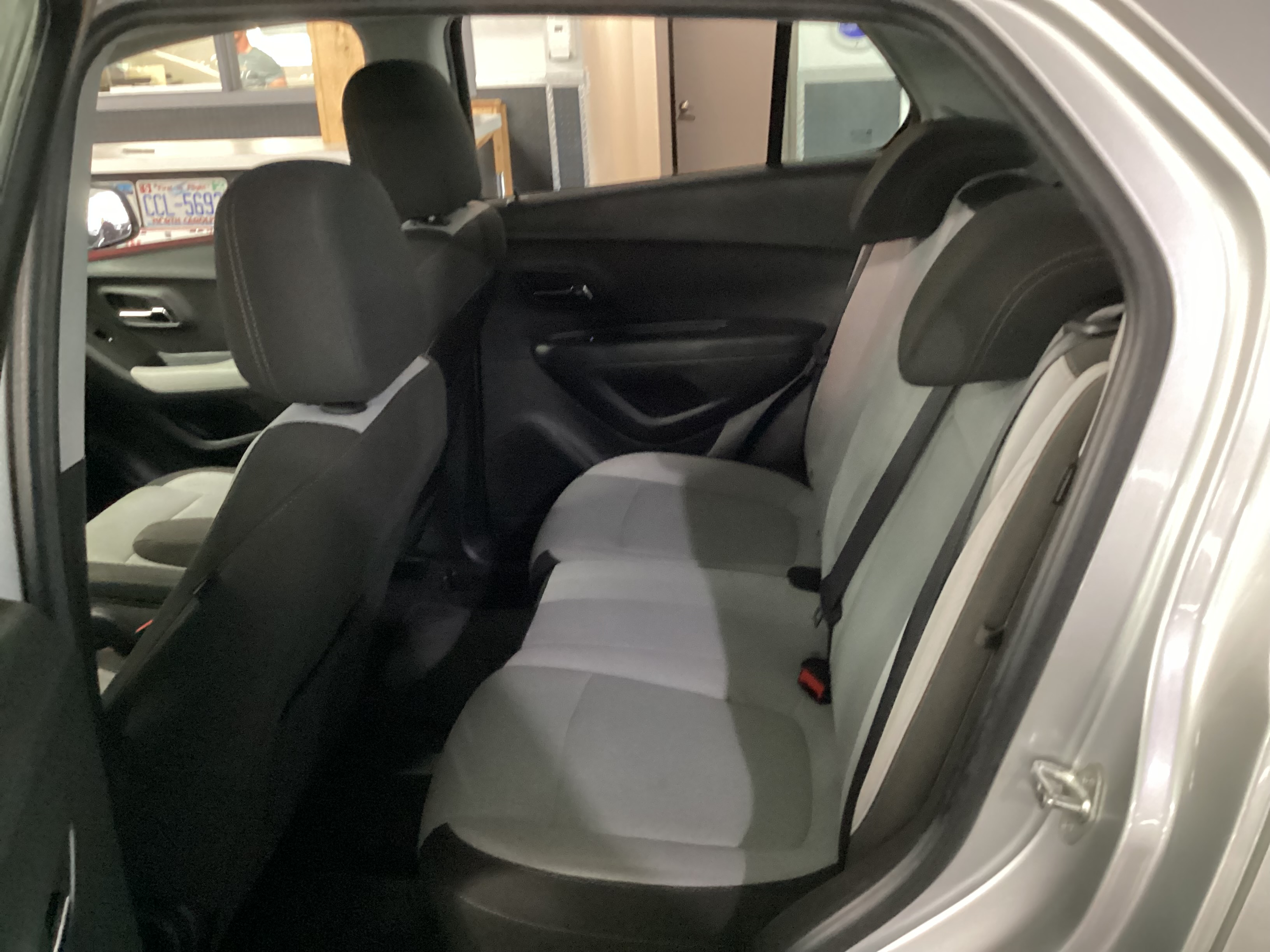 2017 CHEVROLET Trax LS - Image 9