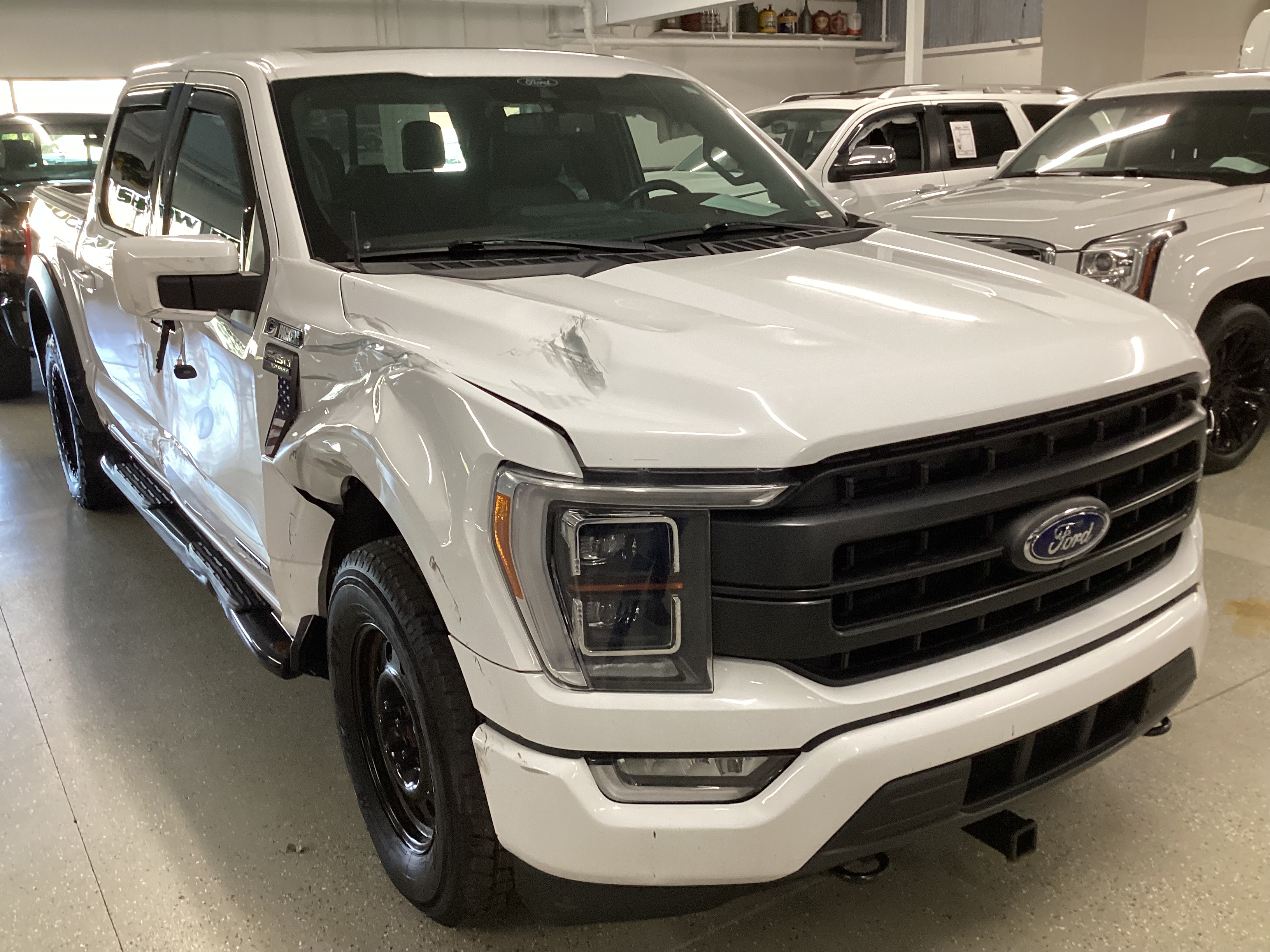 2021 FORD F-150 Lariat 4x4 SuperCrew - Image 4