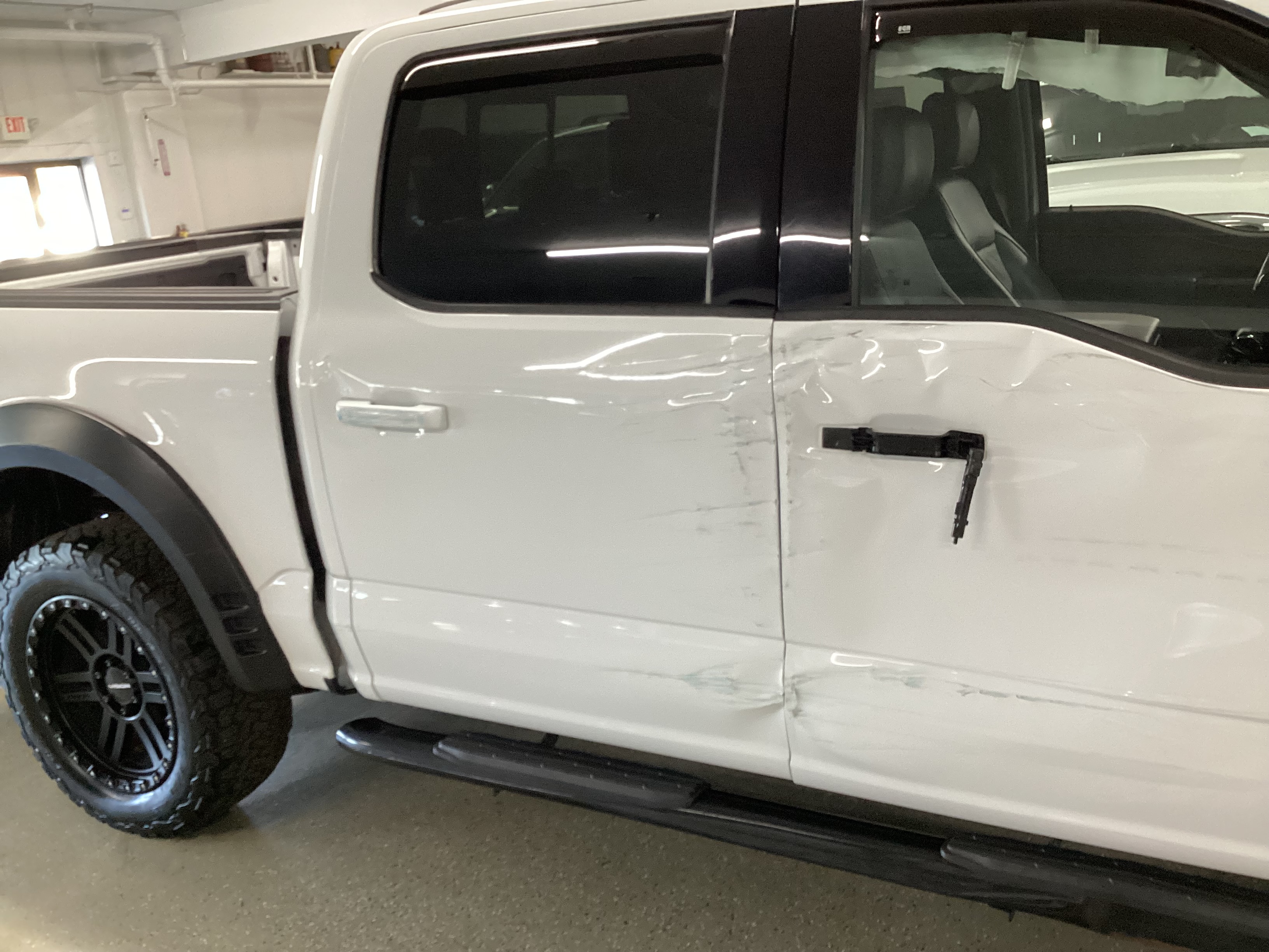 2021 FORD F-150 Lariat 4x4 SuperCrew - Image 6
