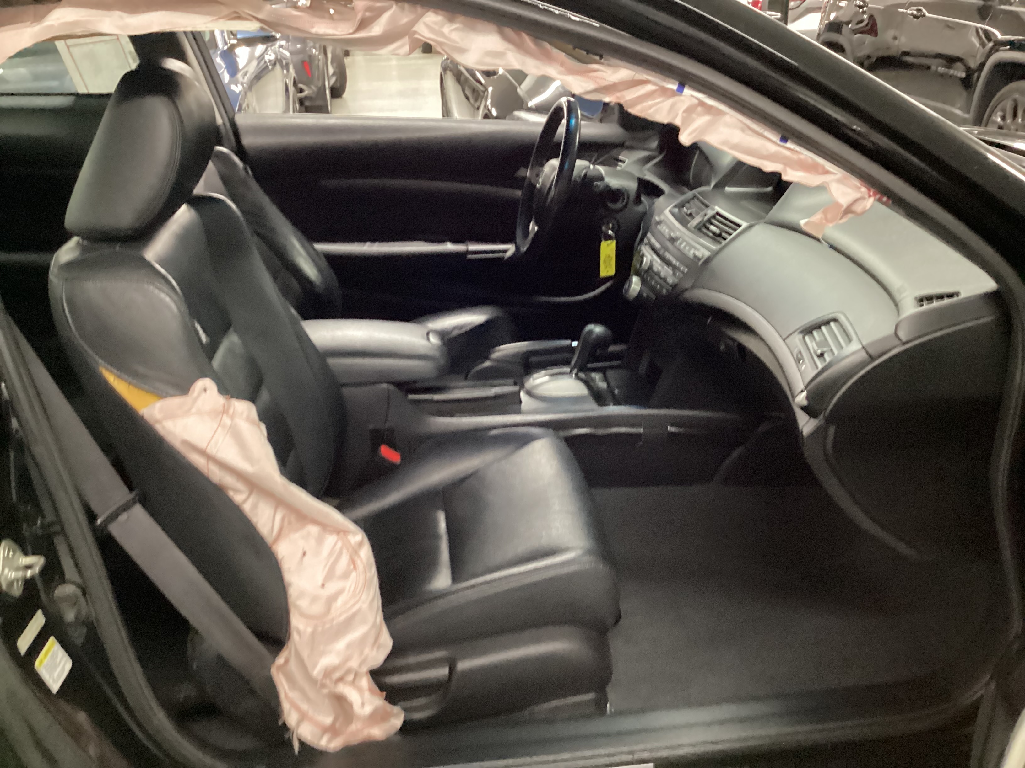 2012 HONDA Accord EX-L Coupe - Image 10