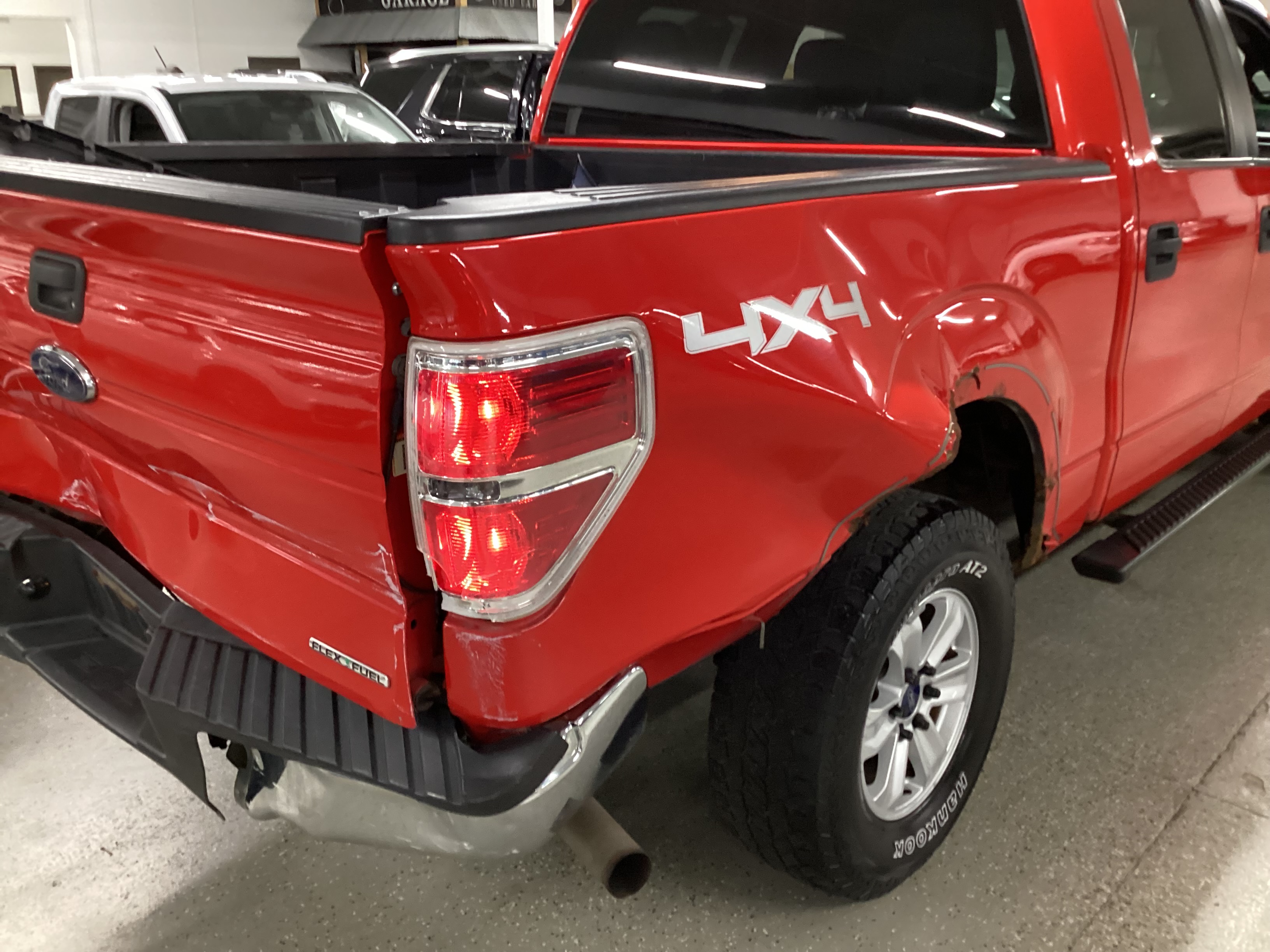 2013 FORD F-150 SuperCrew 4WD XLT - Image 9