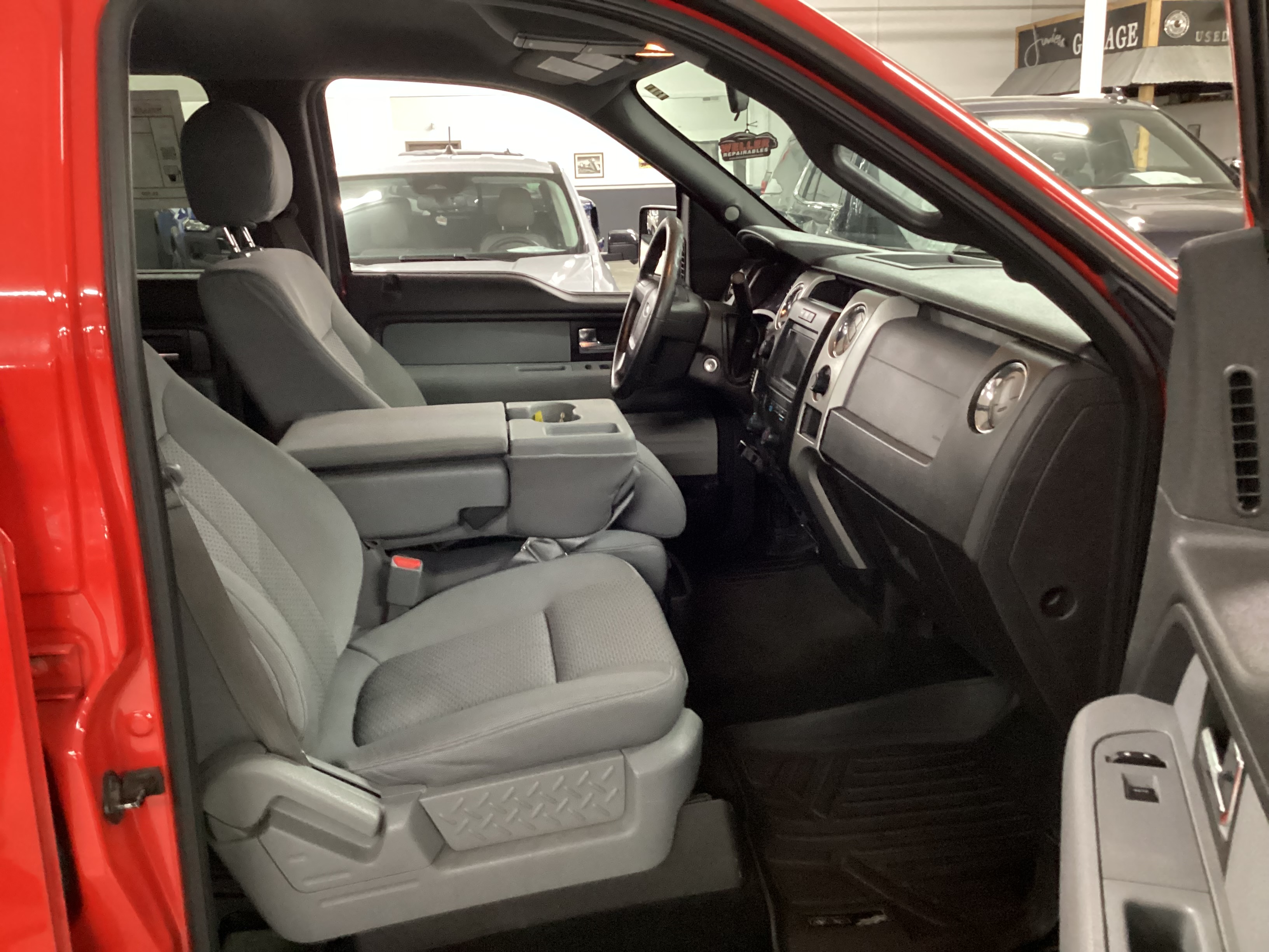 2013 FORD F-150 SuperCrew 4WD XLT - Image 11