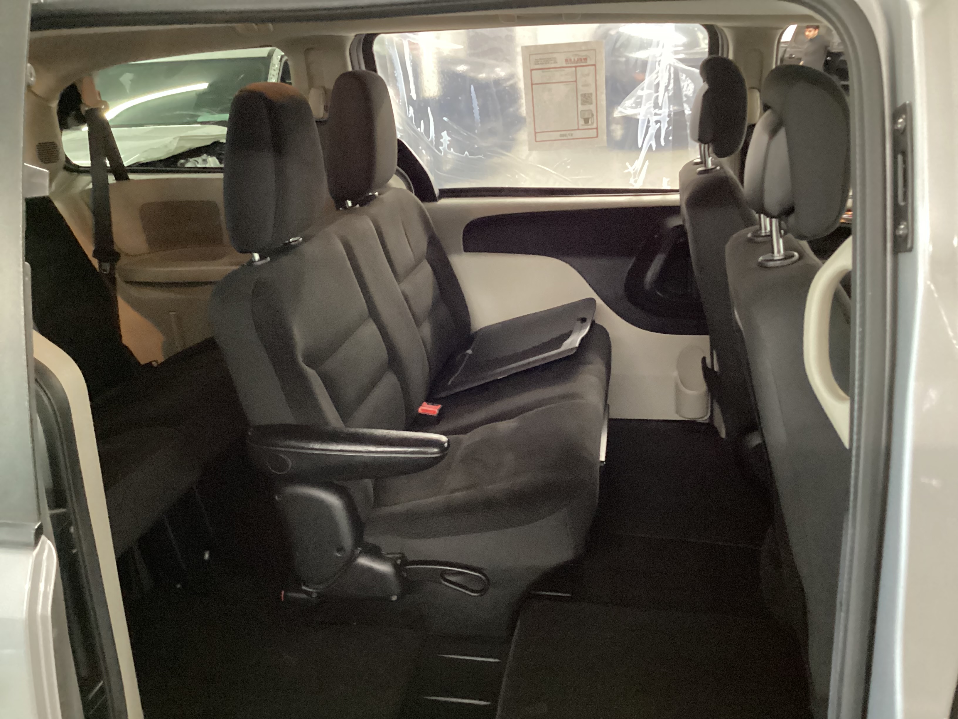 2018 DODGE Grand Caravan SE - Image 8