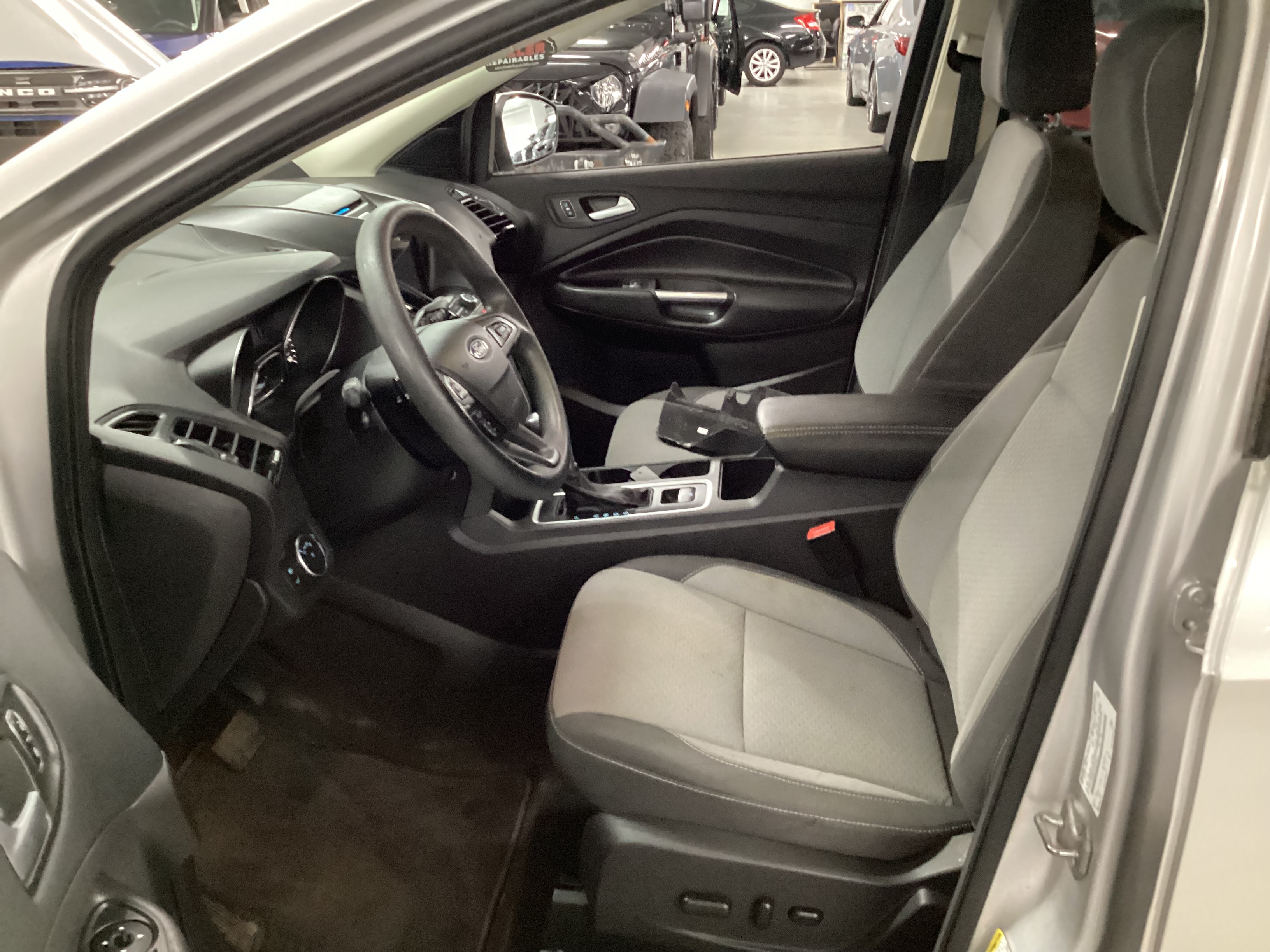 2017 FORD Escape SE 4WD - Image 6