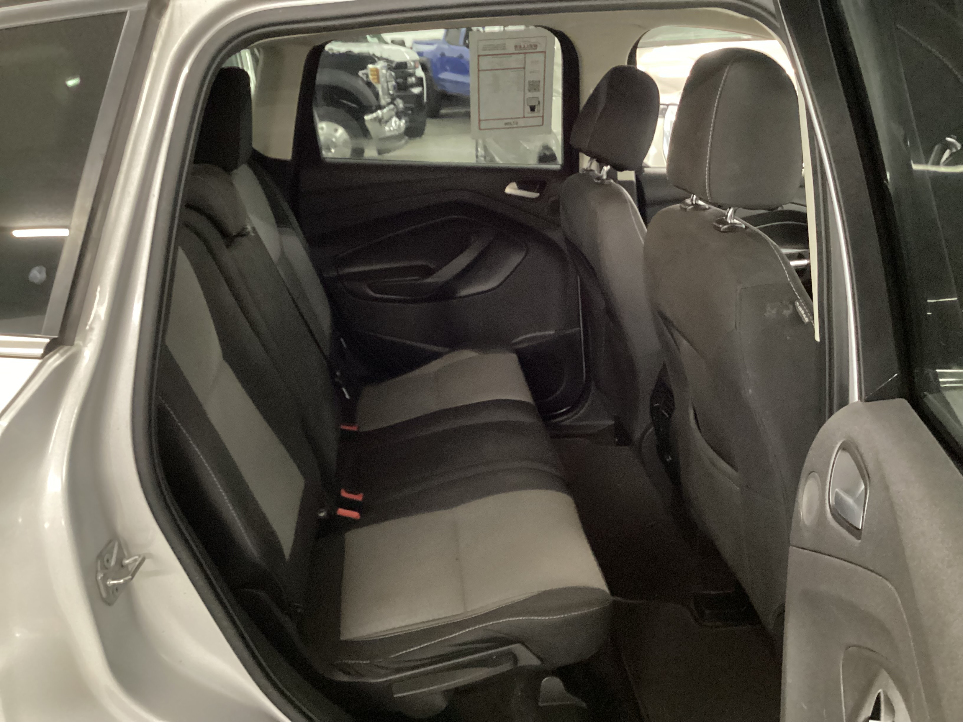 2017 FORD Escape SE 4WD - Image 9