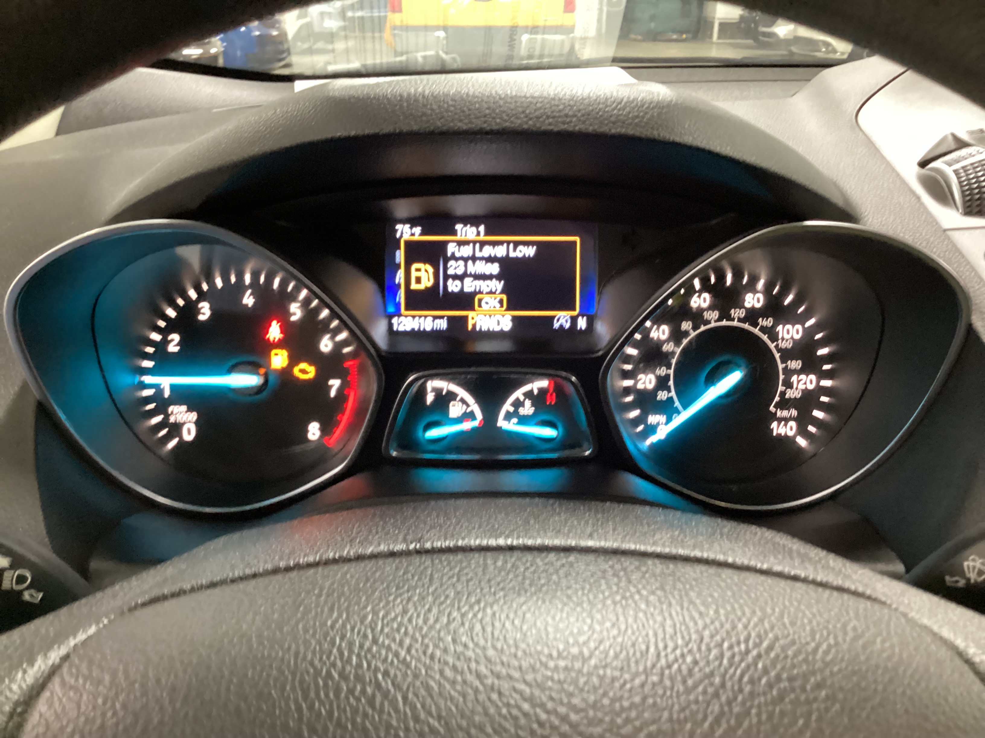 2017 FORD Escape SE 4WD - Image 11