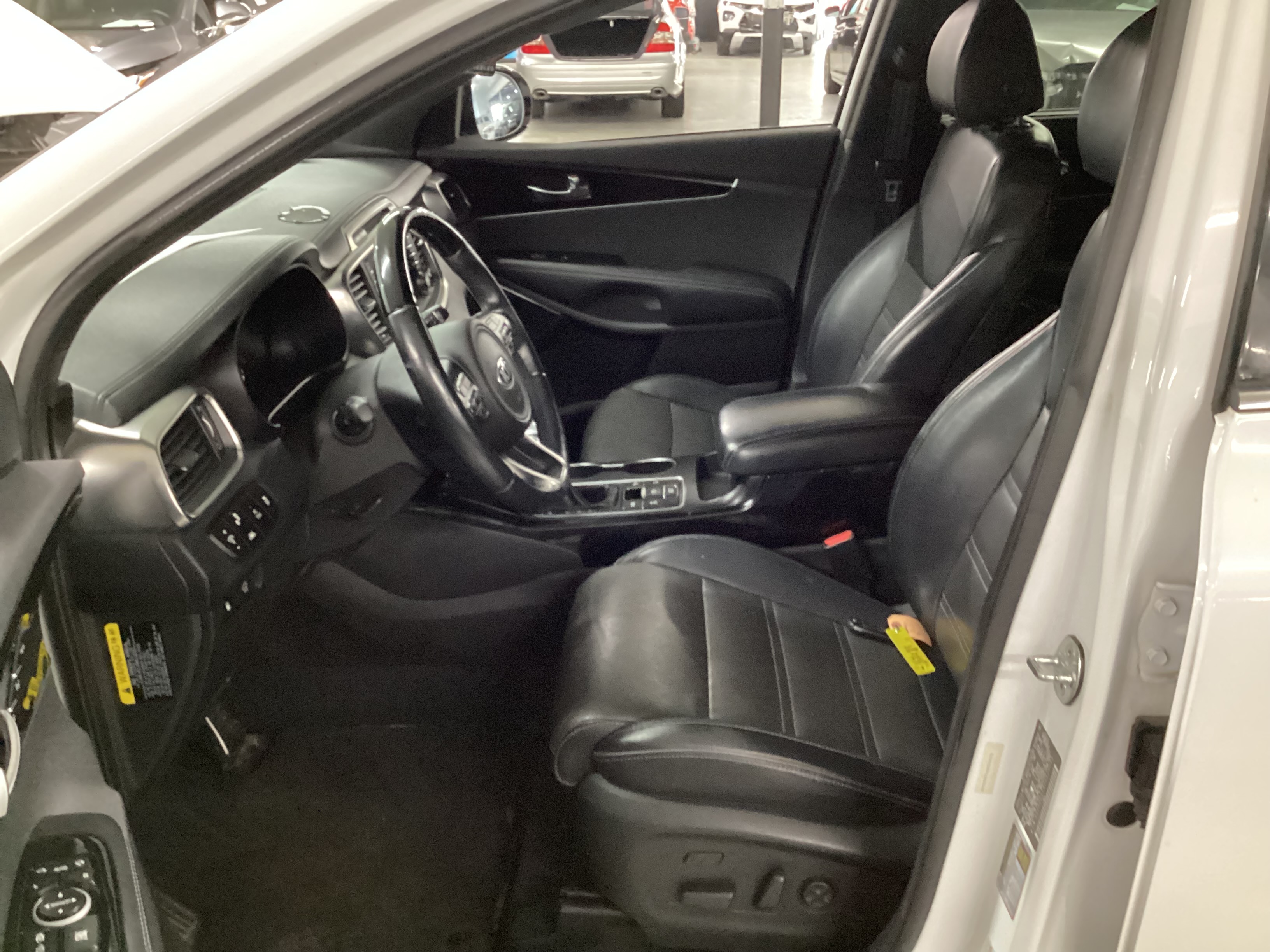 2018 KIA Sorento SXL AWD - Image 6