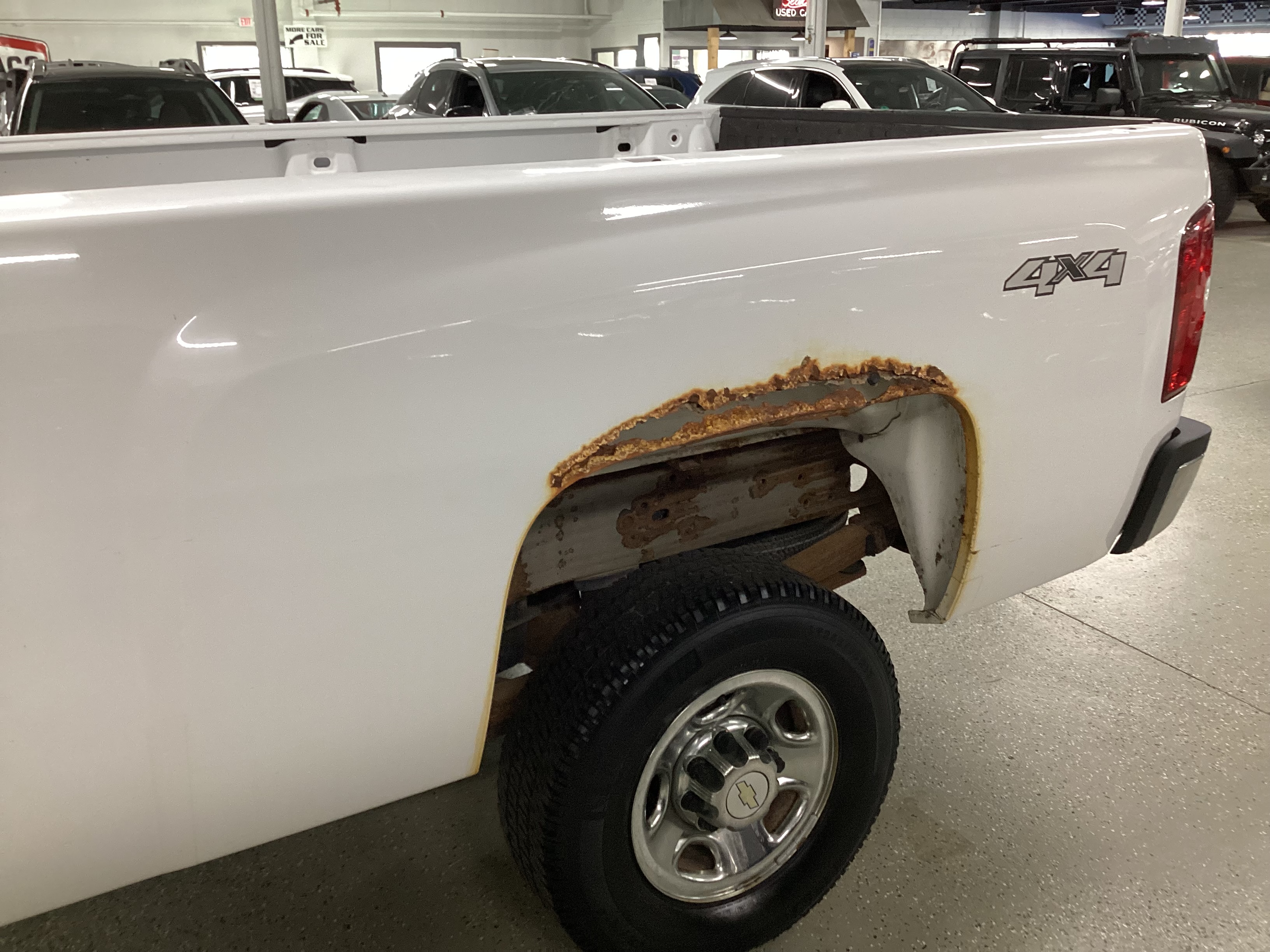2008 CHEVROLET Silverado 2500HD LS 4WD Long Box - Image 10