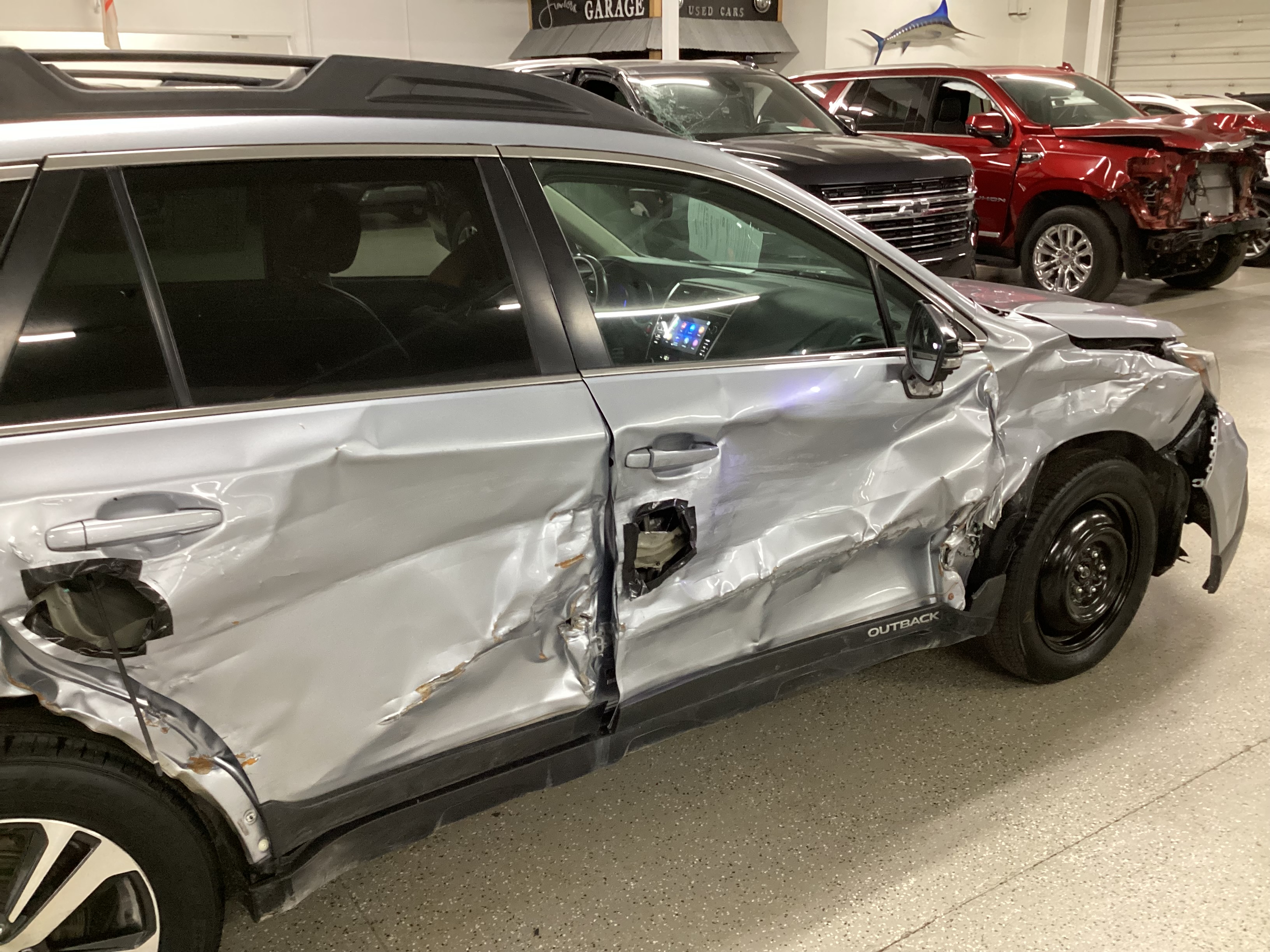 2019 SUBARU Outback Limited AWD - Image 10