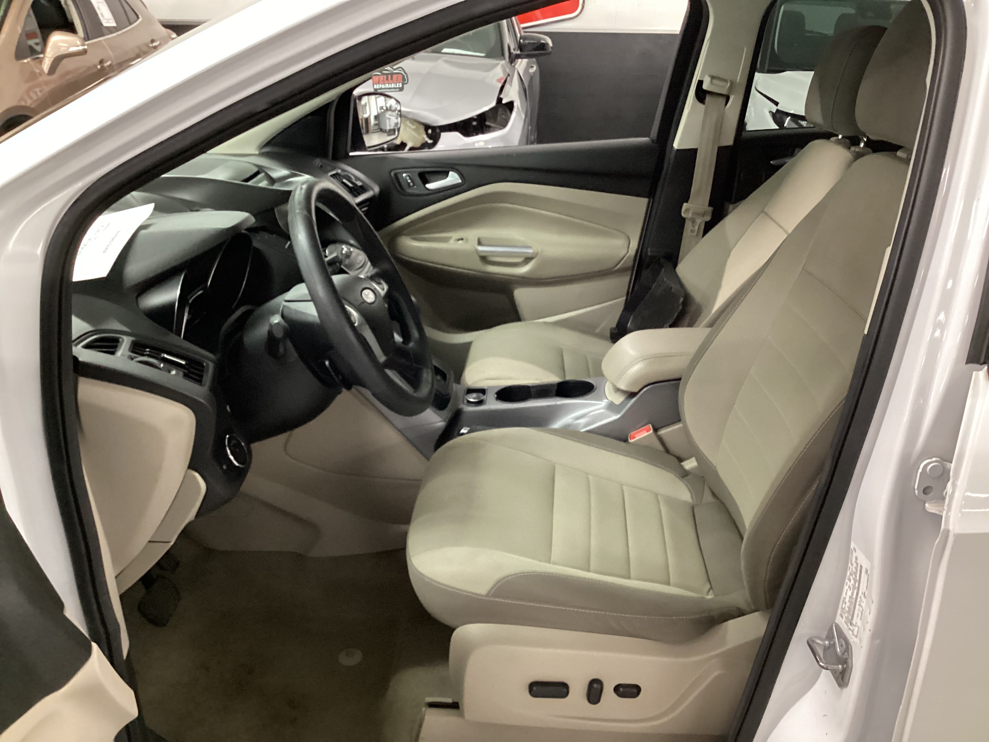 2015 FORD Escape SE 4WD - Image 5