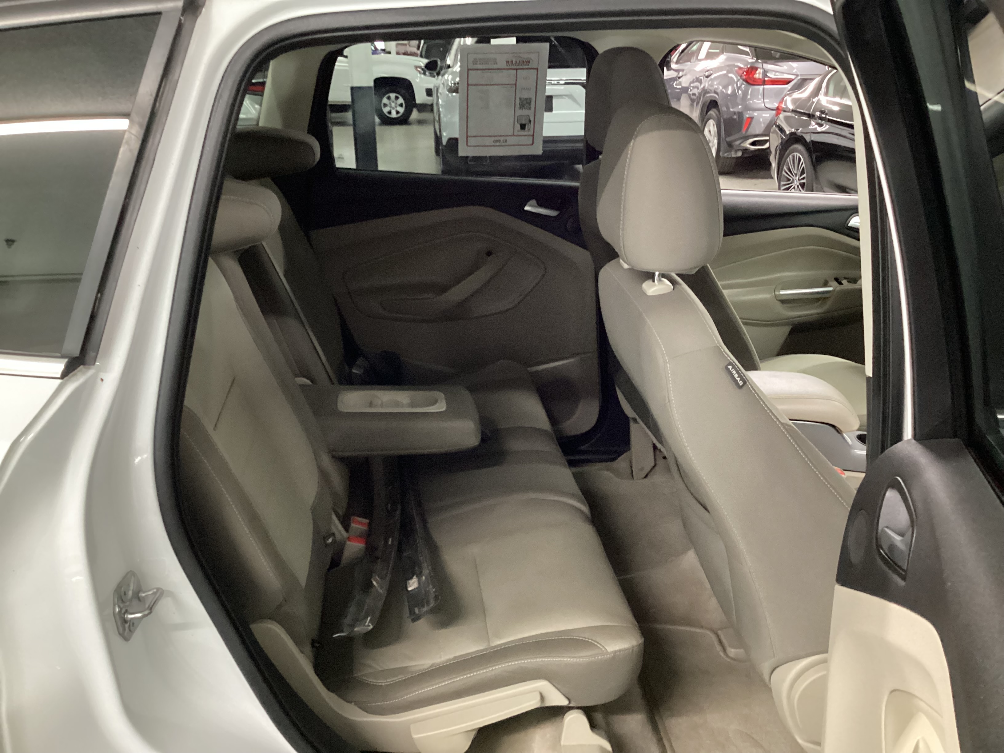 2015 FORD Escape SE 4WD - Image 9