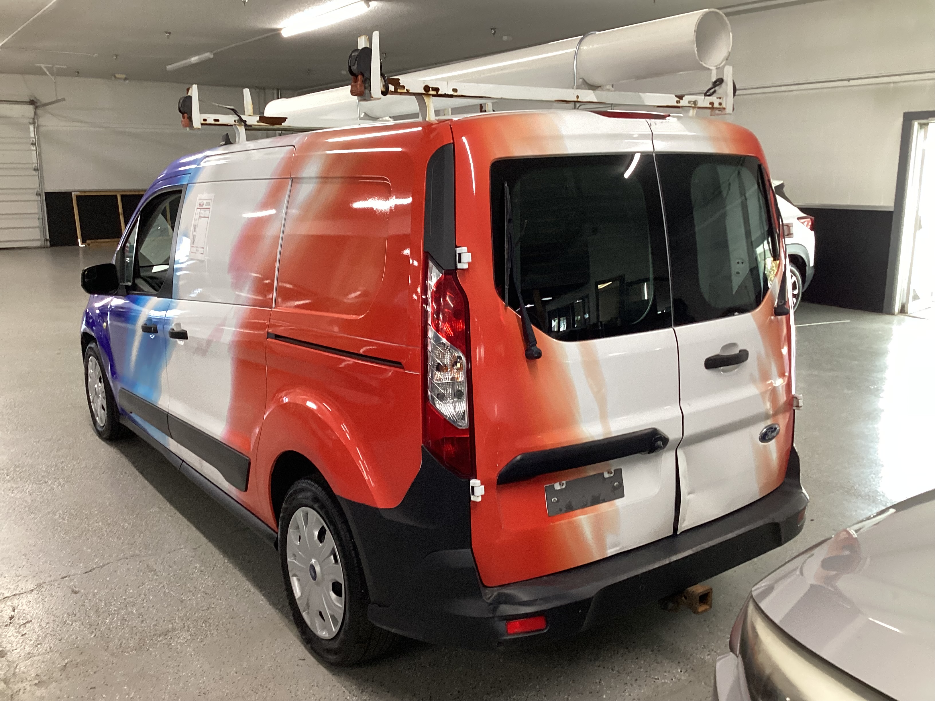 2019 FORD Transit Connect XL Cargo Van - Image 2