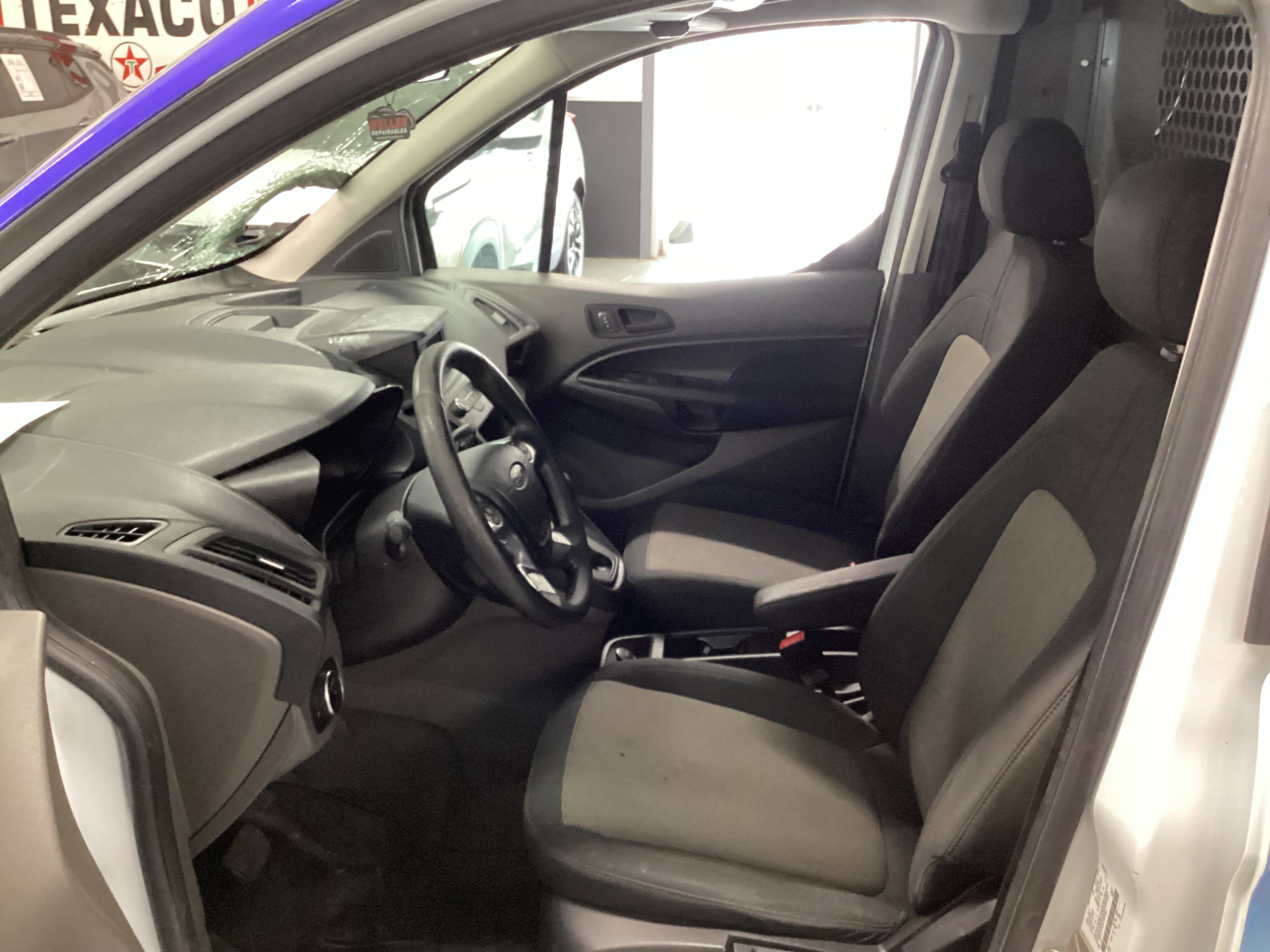 2019 FORD Transit Connect XL Cargo Van - Image 7