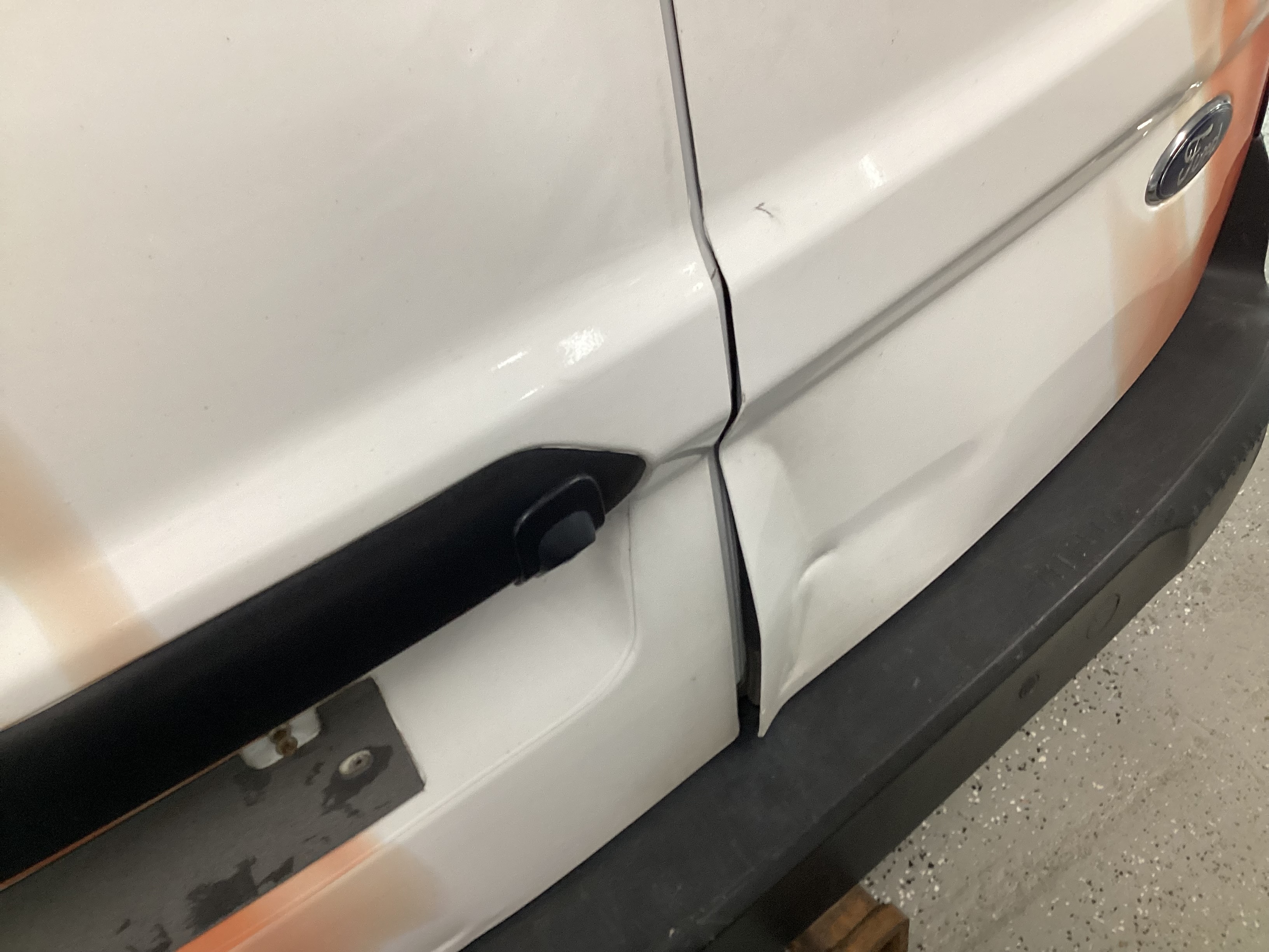2019 FORD Transit Connect XL Cargo Van - Image 9