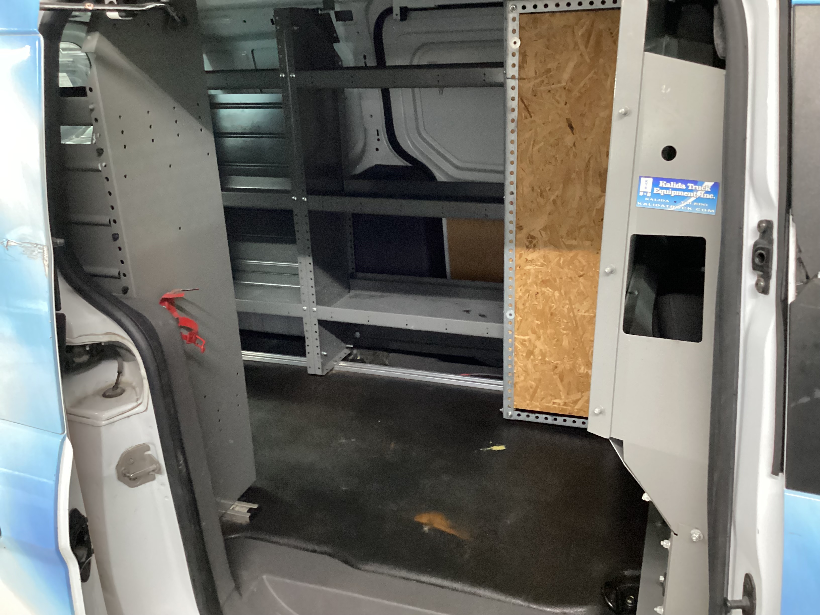 2019 FORD Transit Connect XL Cargo Van - Image 15