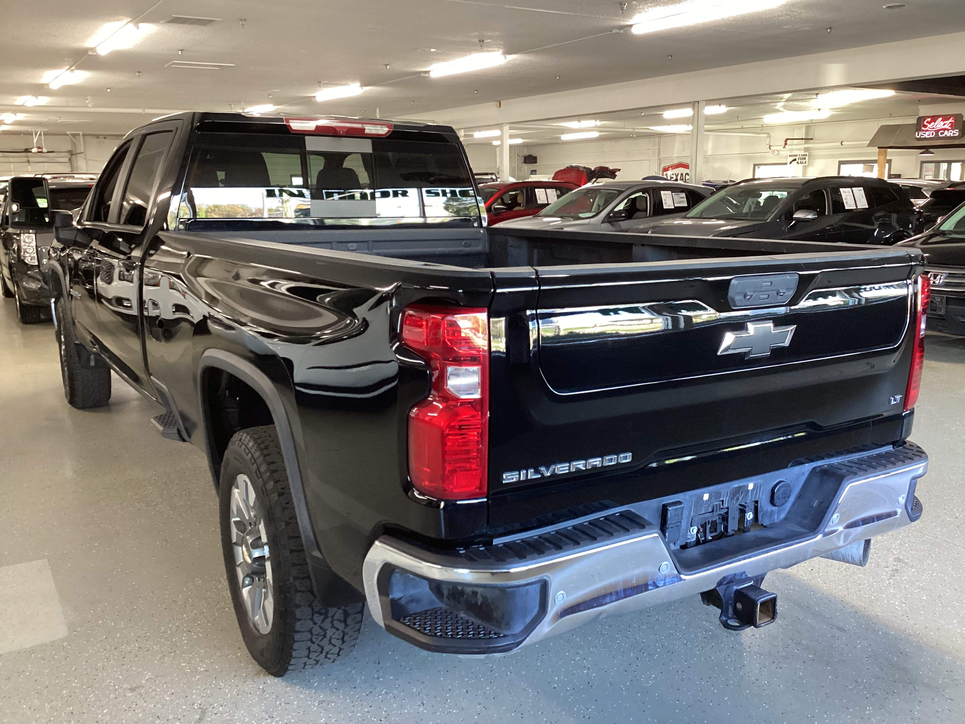 2026 CHEVROLET Silverado 2500HD 4WD LT Crew Cab Long Bed - Image 2