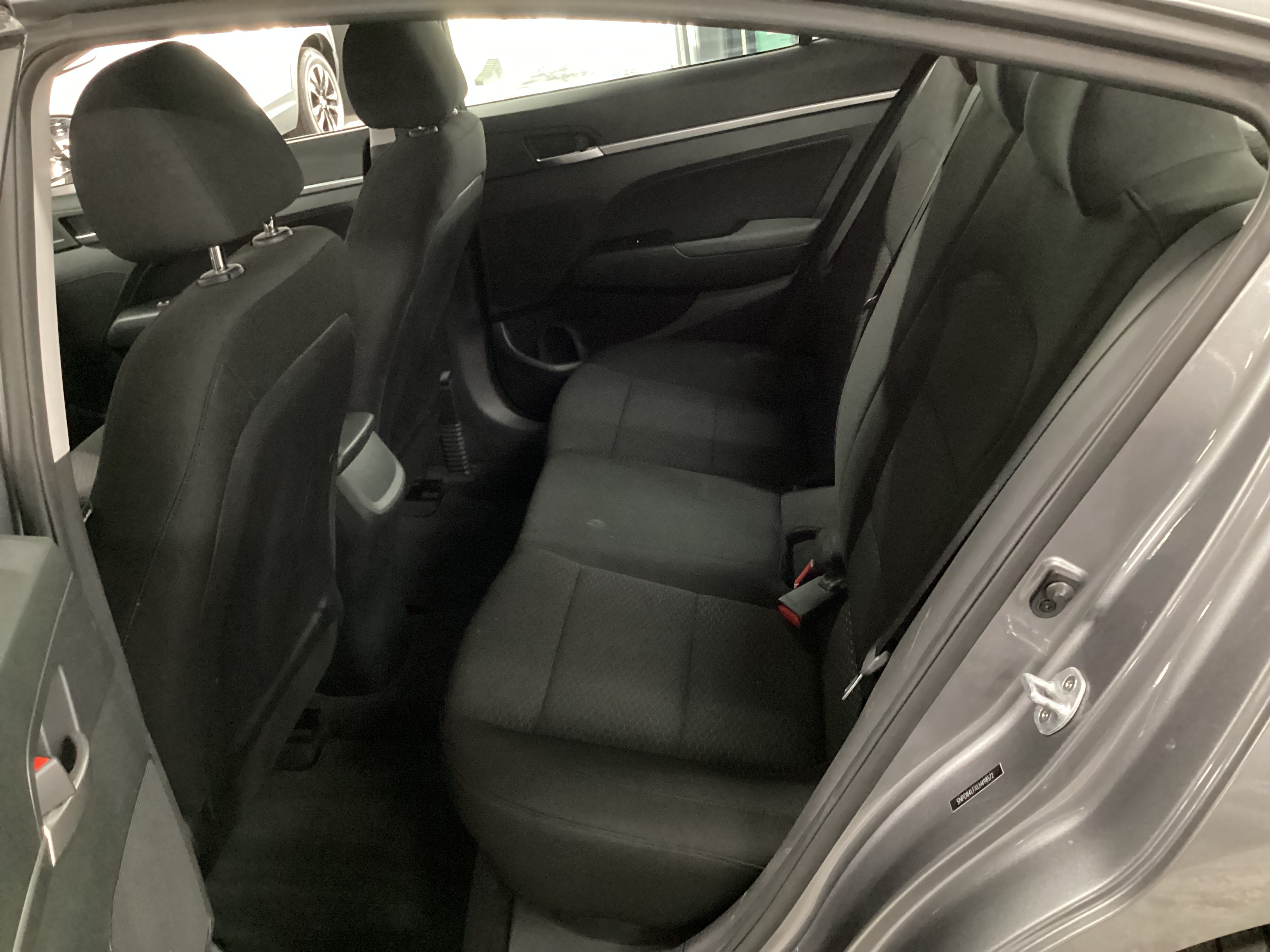 2020 HYUNDAI Elantra SEL - Image 11