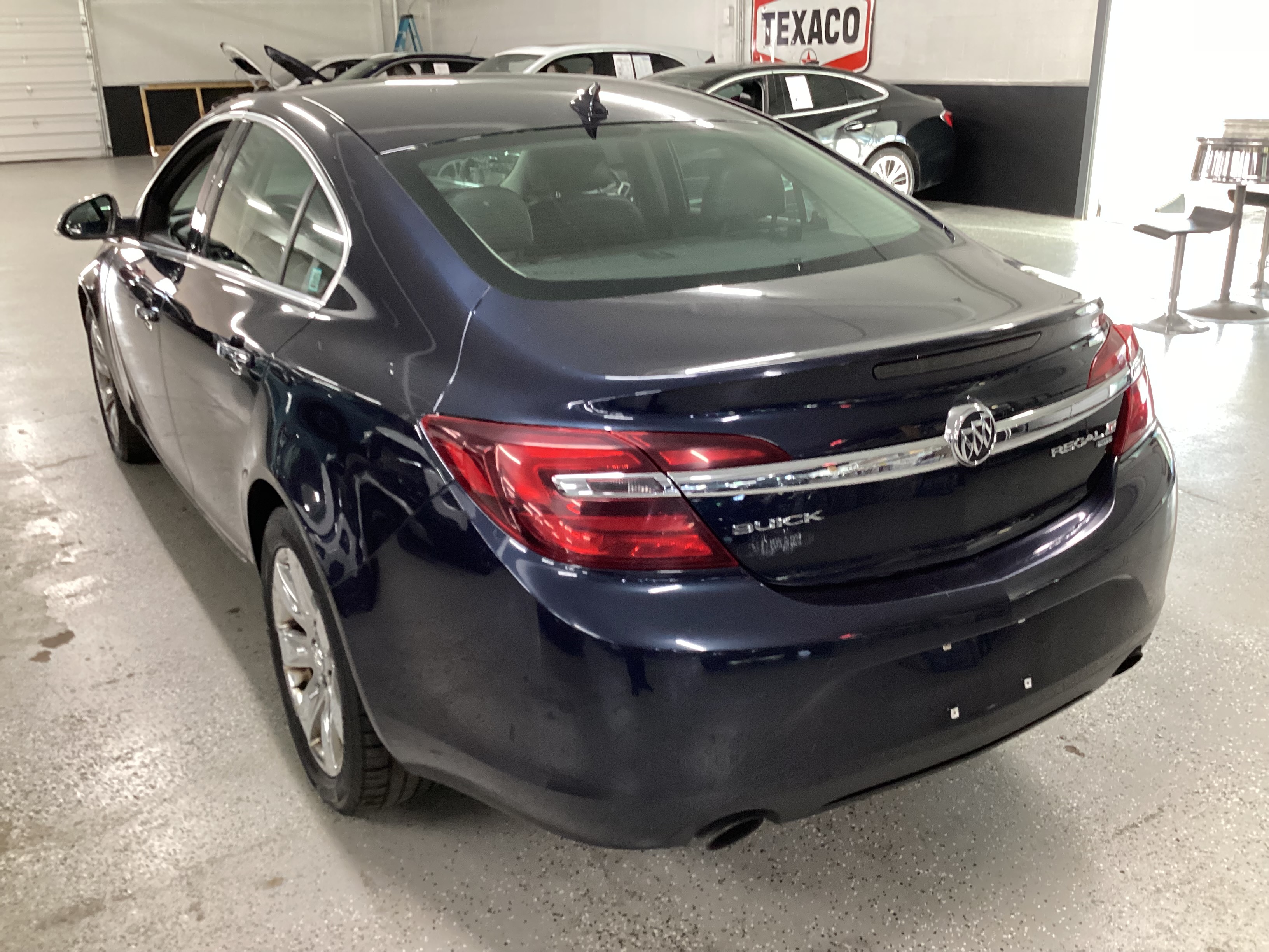 2014 BUICK Regal Premium I AWD - Image 2