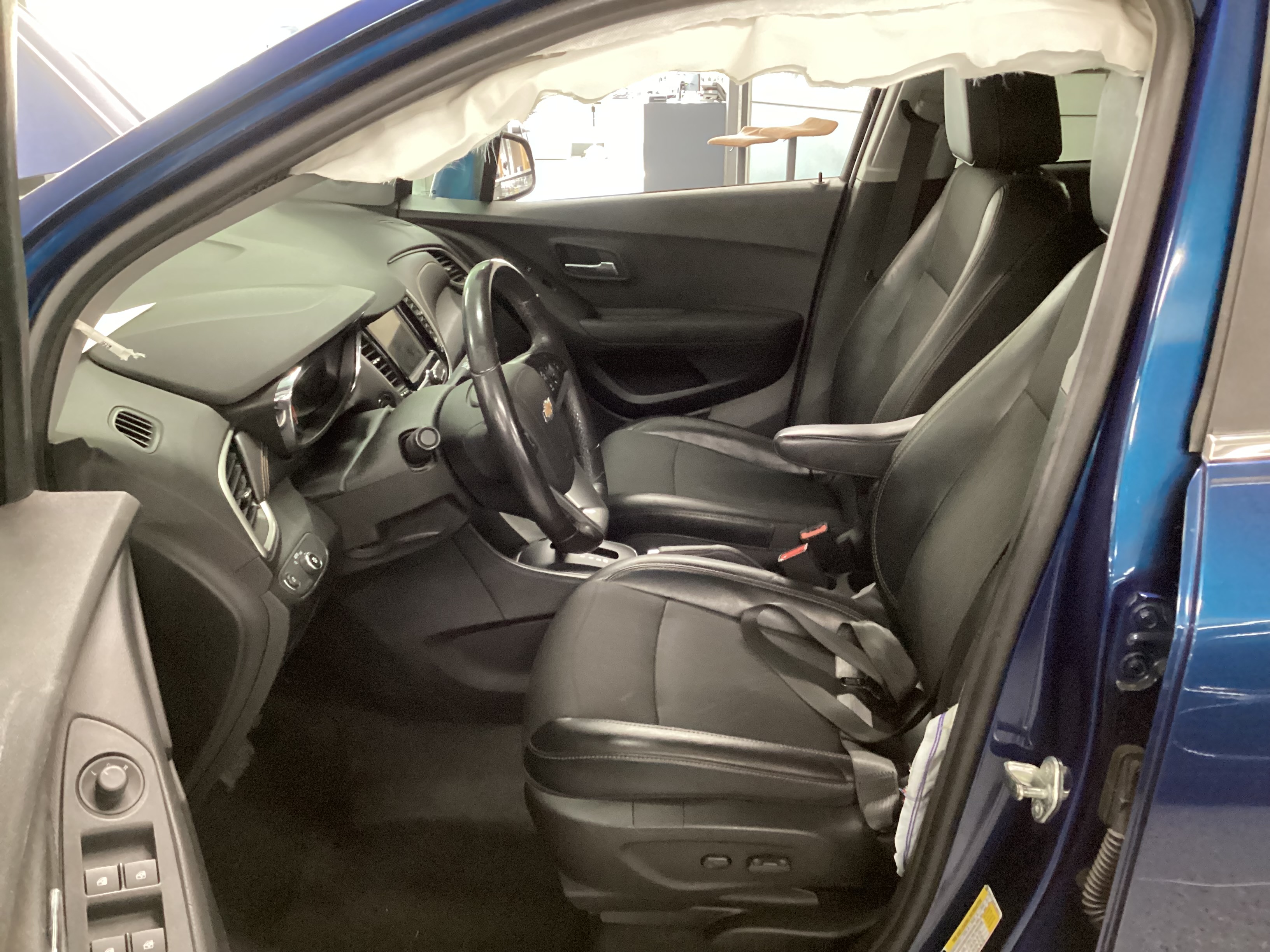 2019 CHEVROLET Trax LT - Image 7