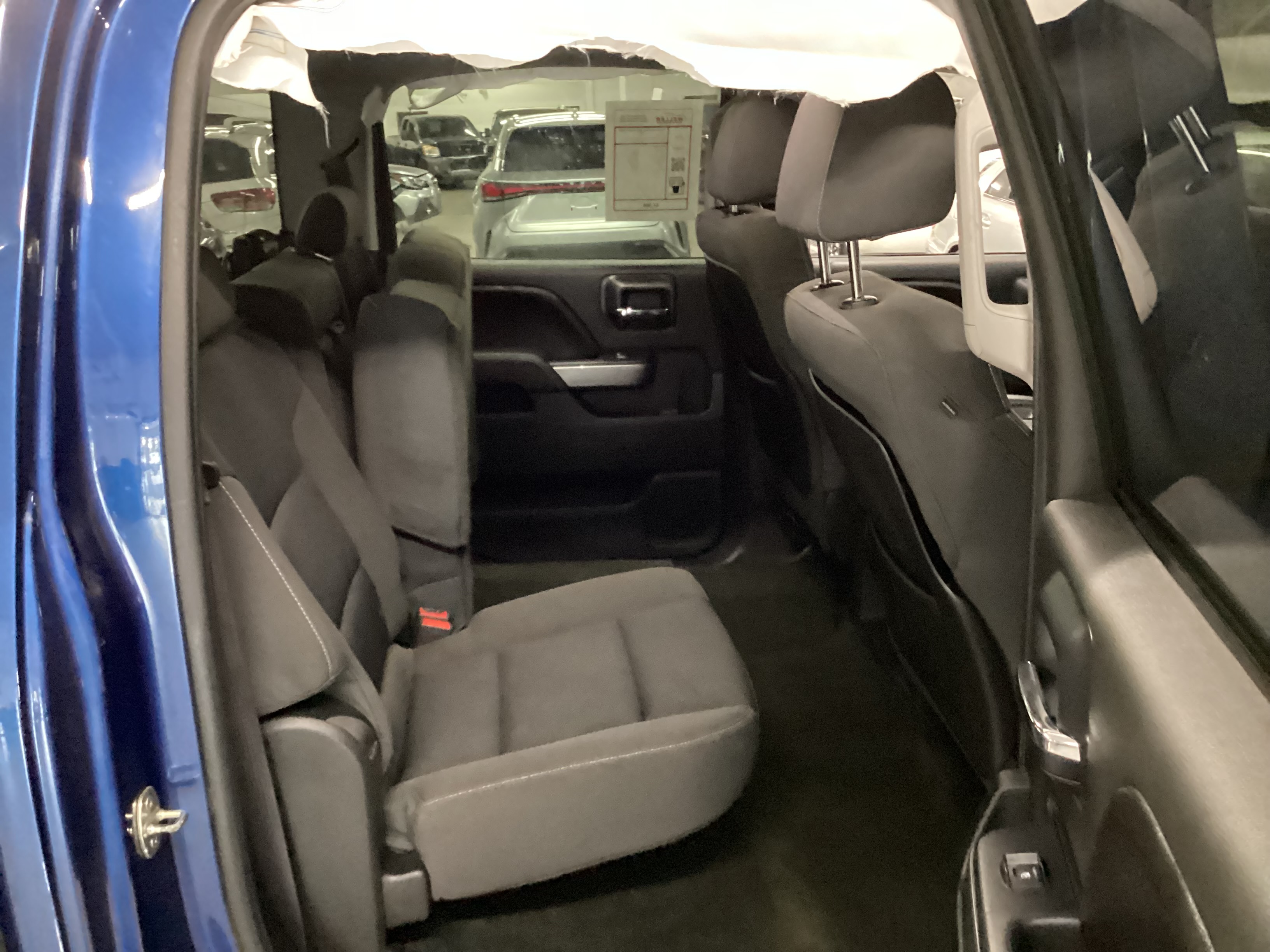 2015 CHEVROLET Silverado LT Crew Cab 4WD - Image 12