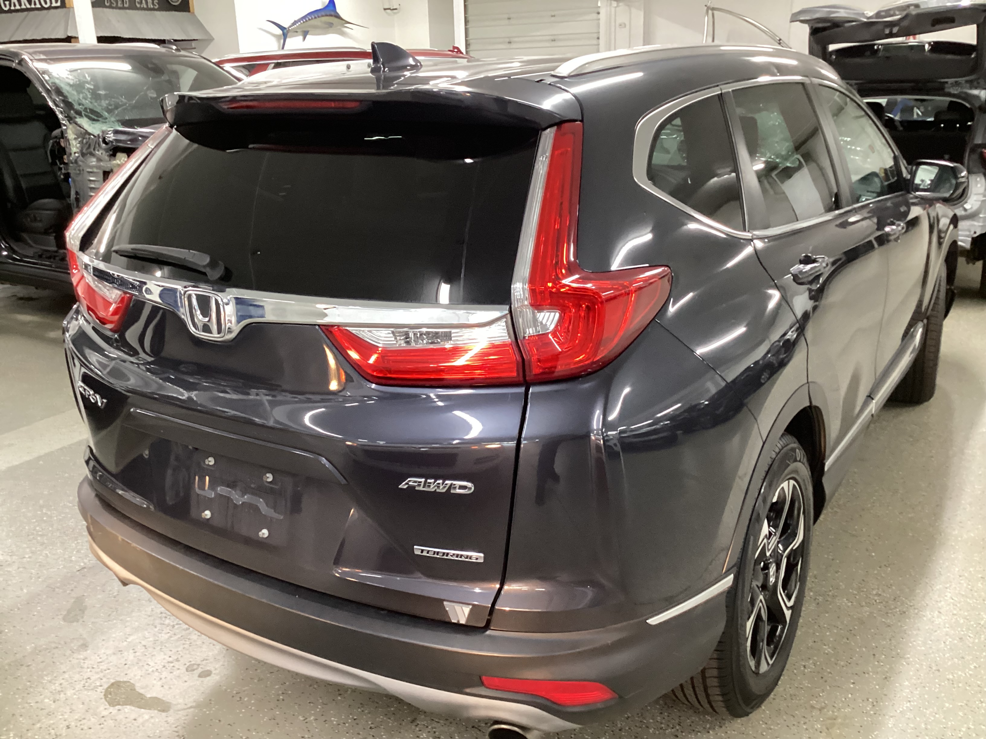 2017 HONDA CR-V Touring AWD - Image 3