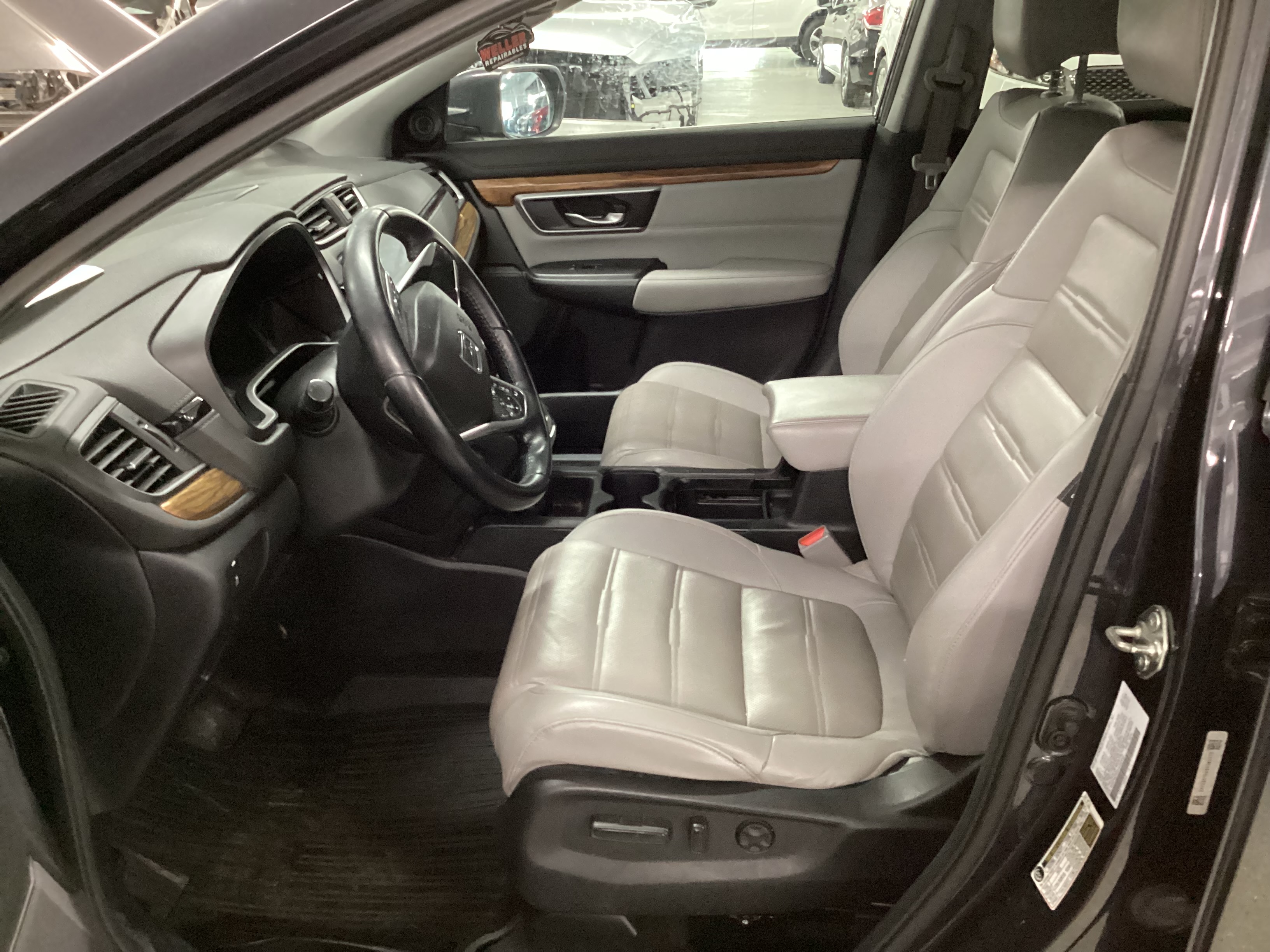 2017 HONDA CR-V Touring AWD - Image 9