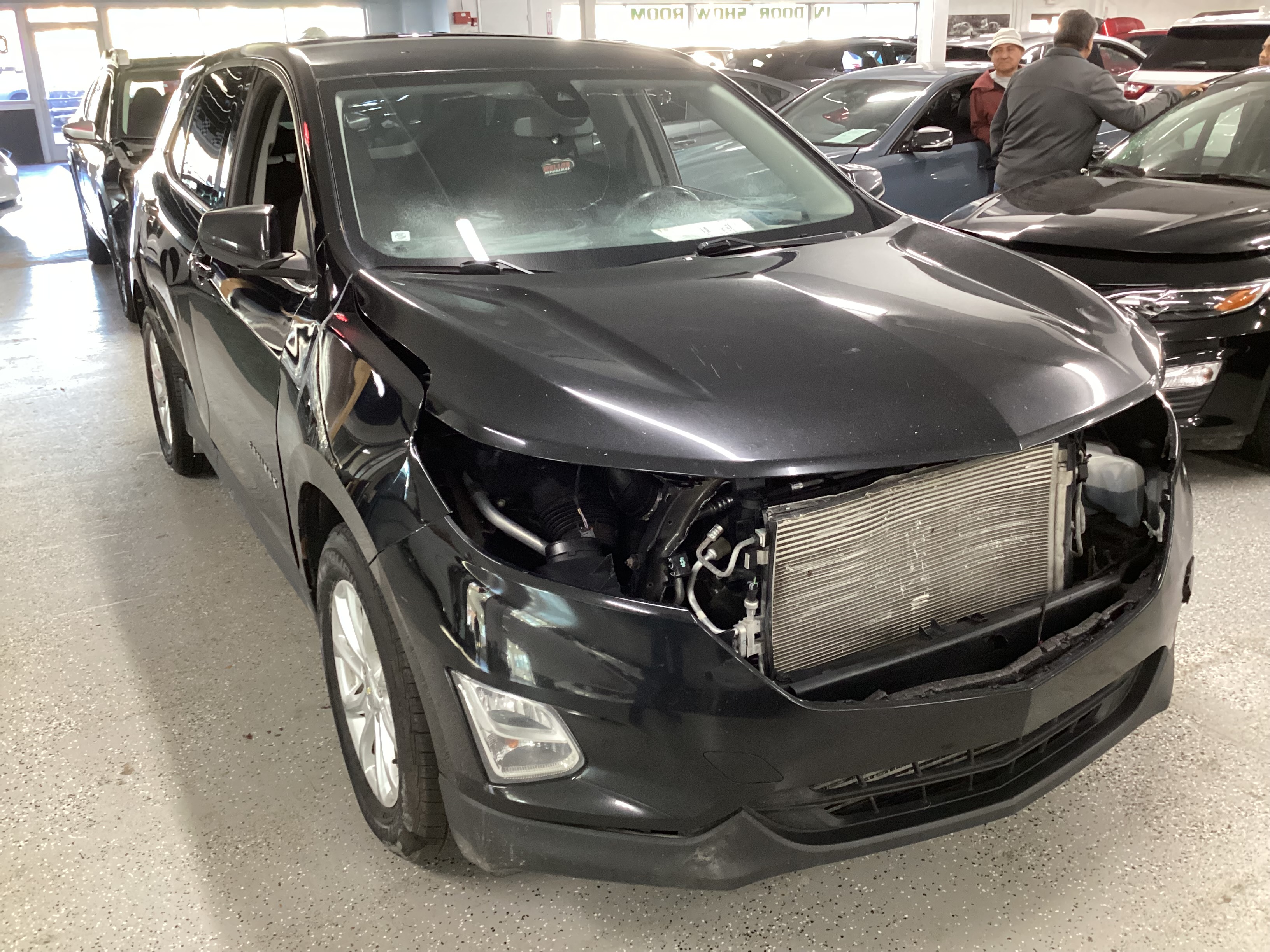 2020 CHEVROLET Equinox LT - Image 4