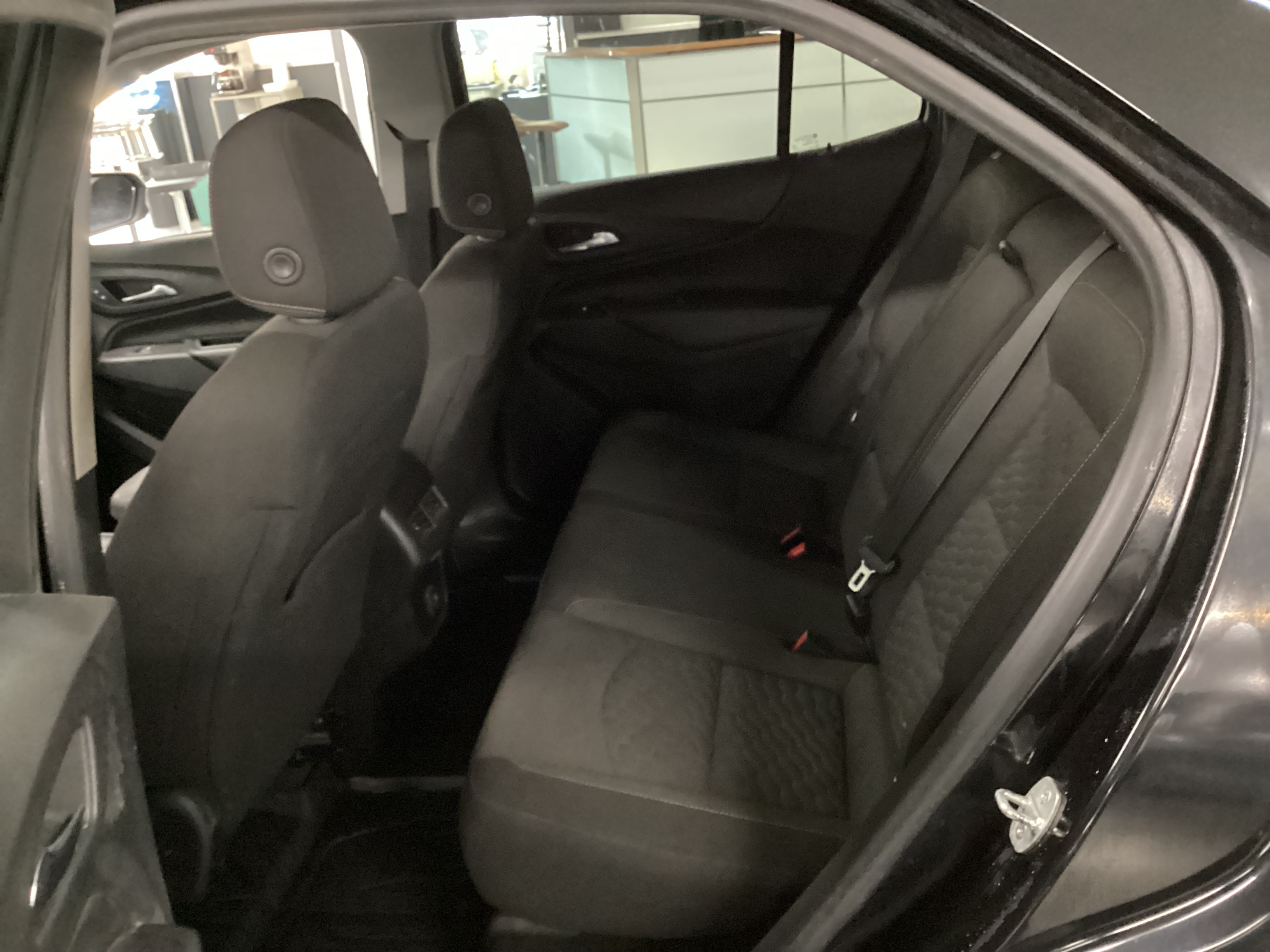 2020 CHEVROLET Equinox LT - Image 8