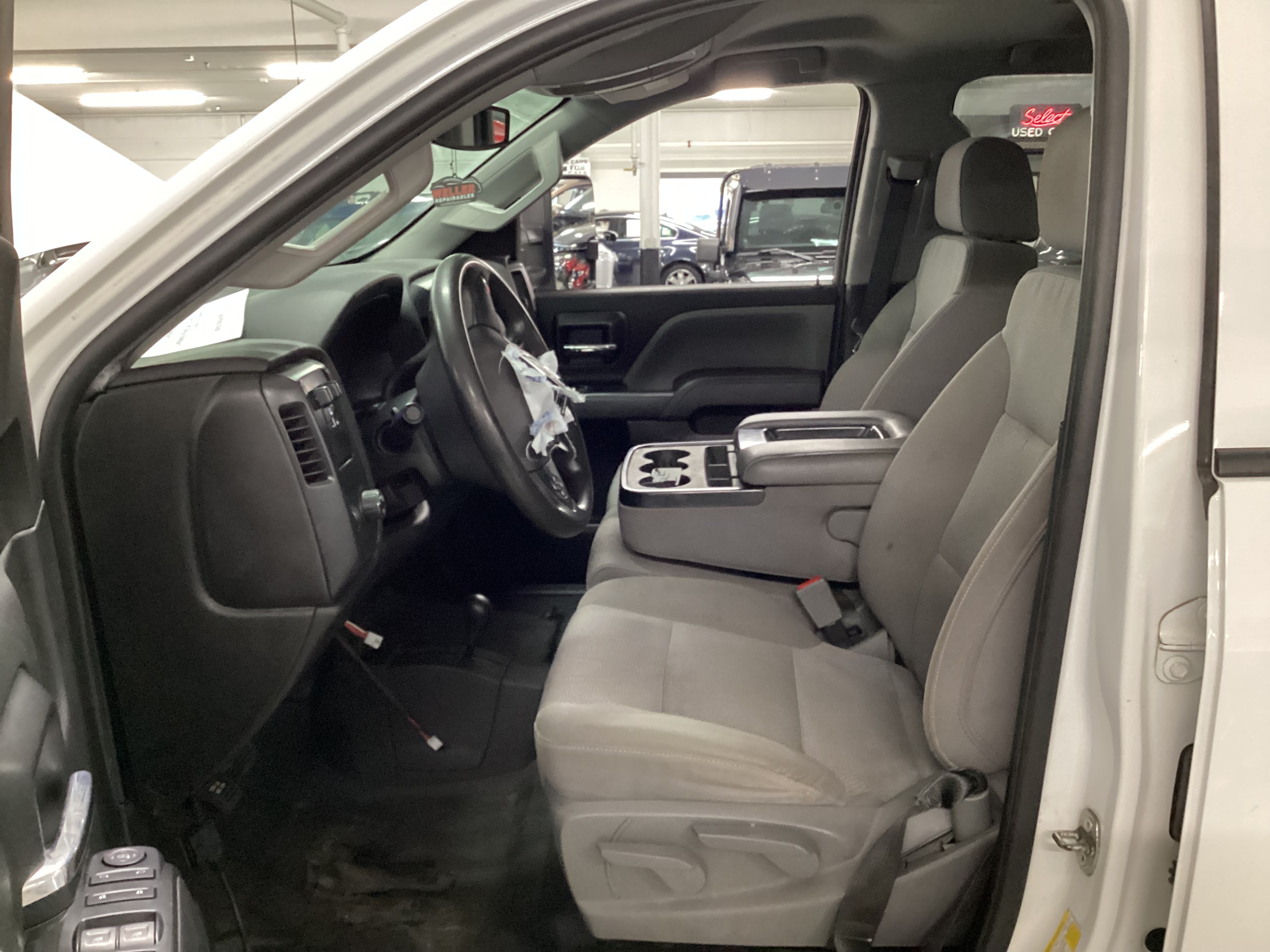 2019 GMC Sierra 2500HD 4WD Double Cab - Image 8