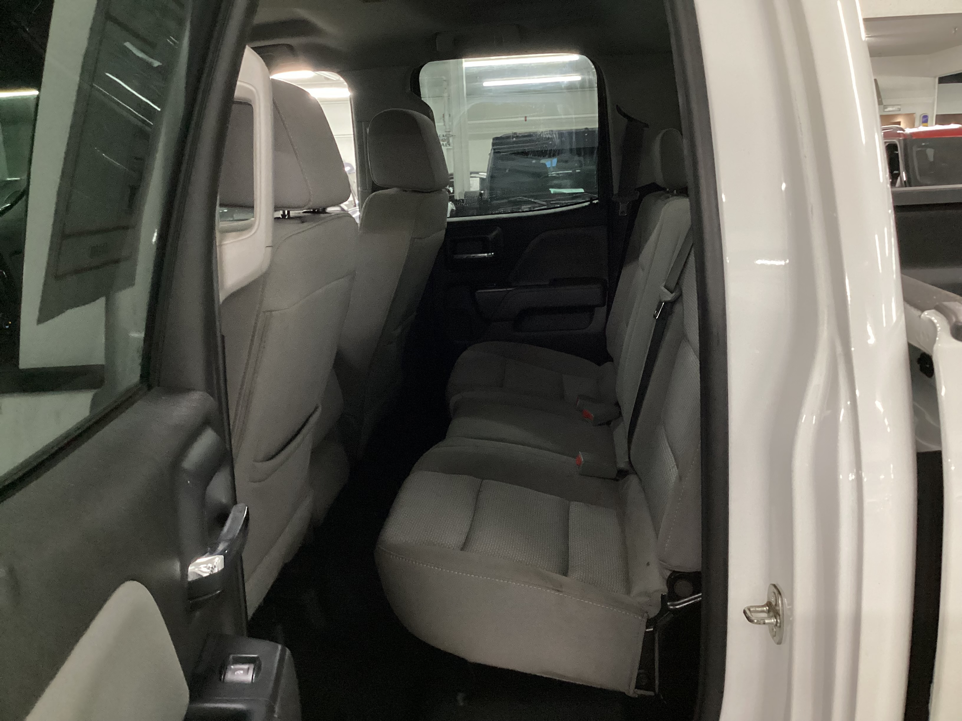 2019 GMC Sierra 2500HD 4WD Double Cab - Image 11