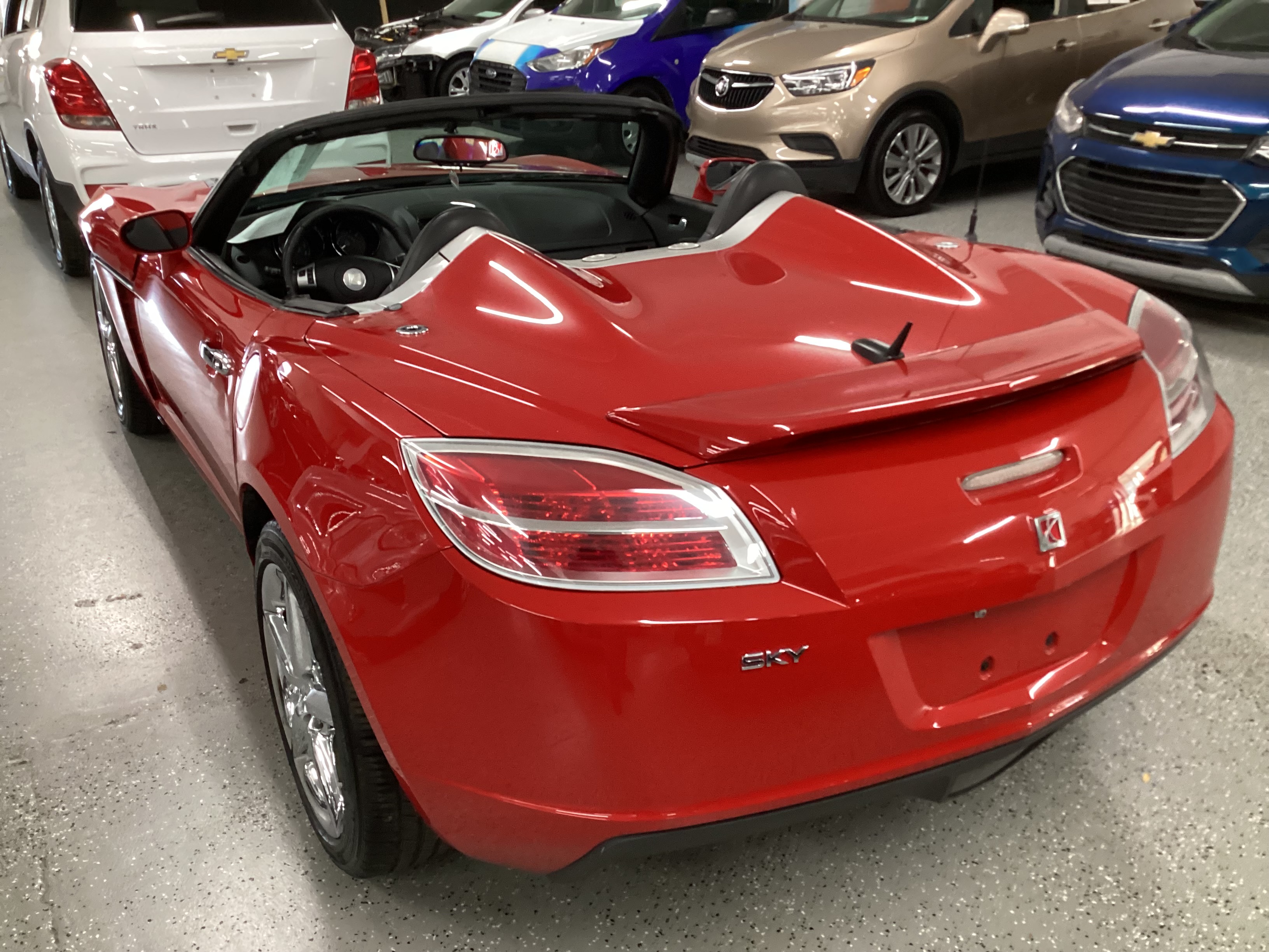 2007 SATURN Sky Convertible - Image 2