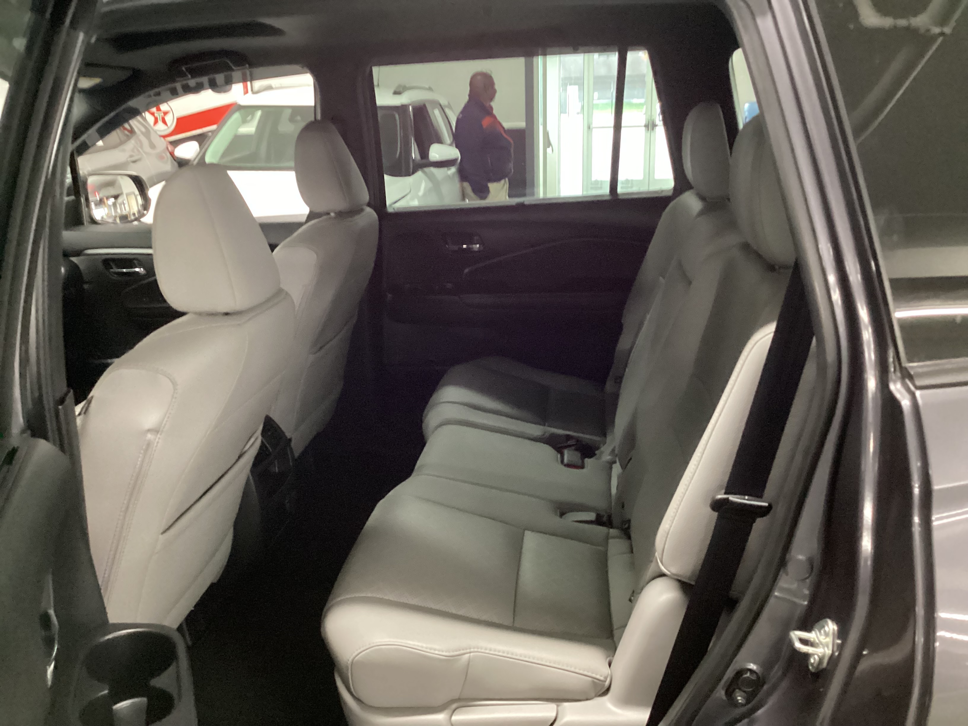 2020 HONDA Passport EX-L AWD - Image 10