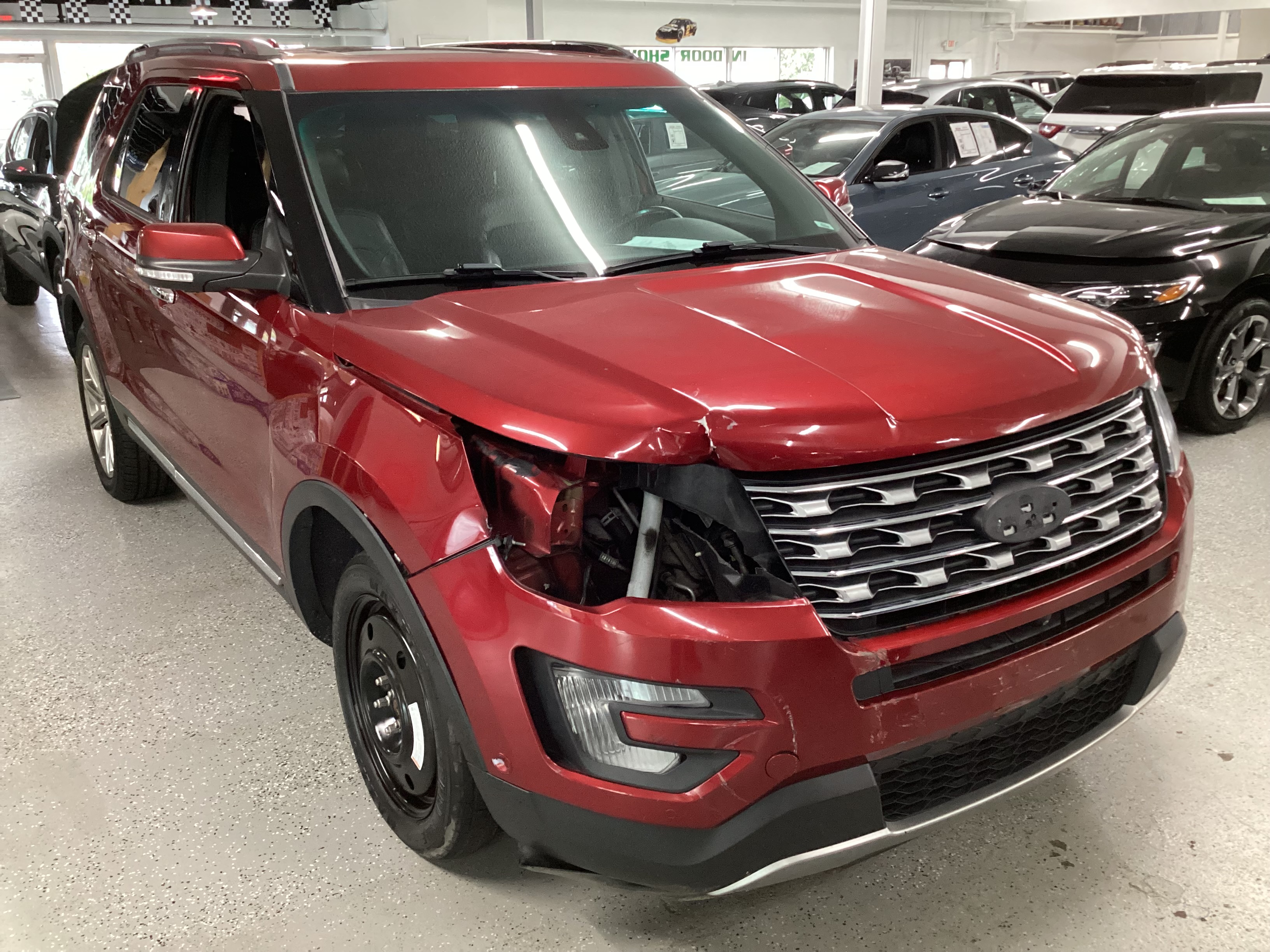 2017 FORD Explorer Limited 4WD - Image 4