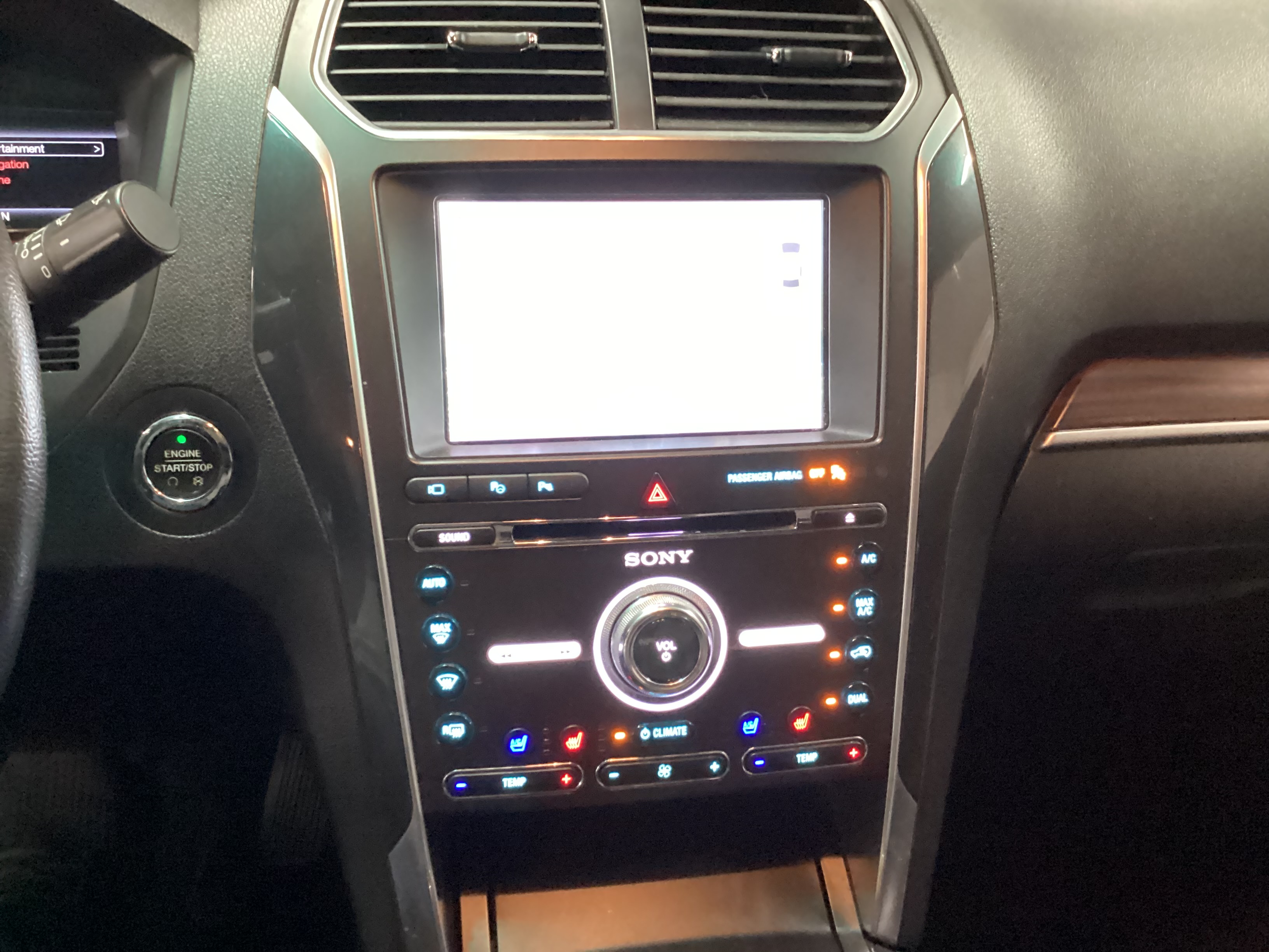2017 FORD Explorer Limited 4WD - Image 13
