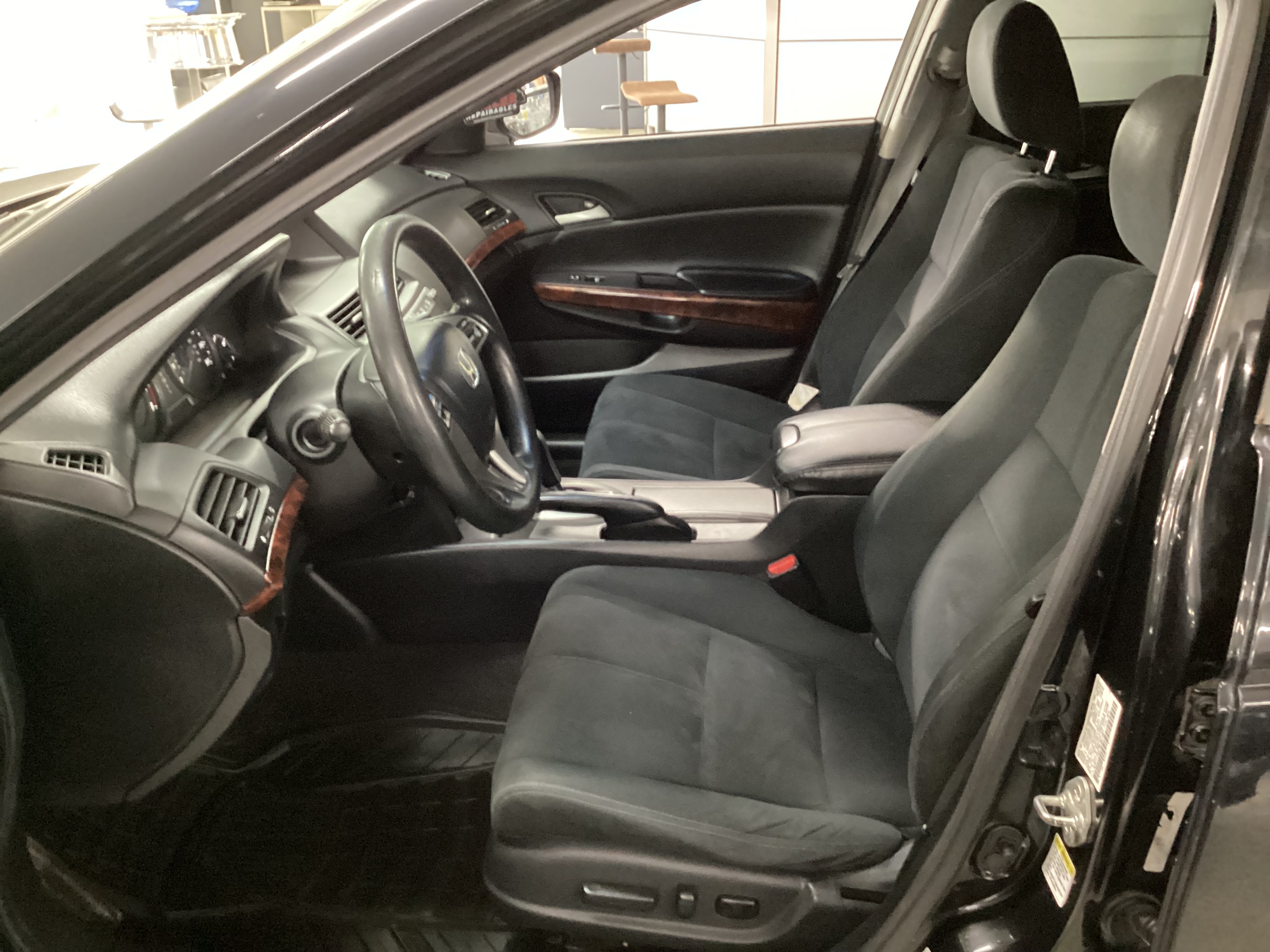 2011 HONDA Accord Crosstour EX - Image 9