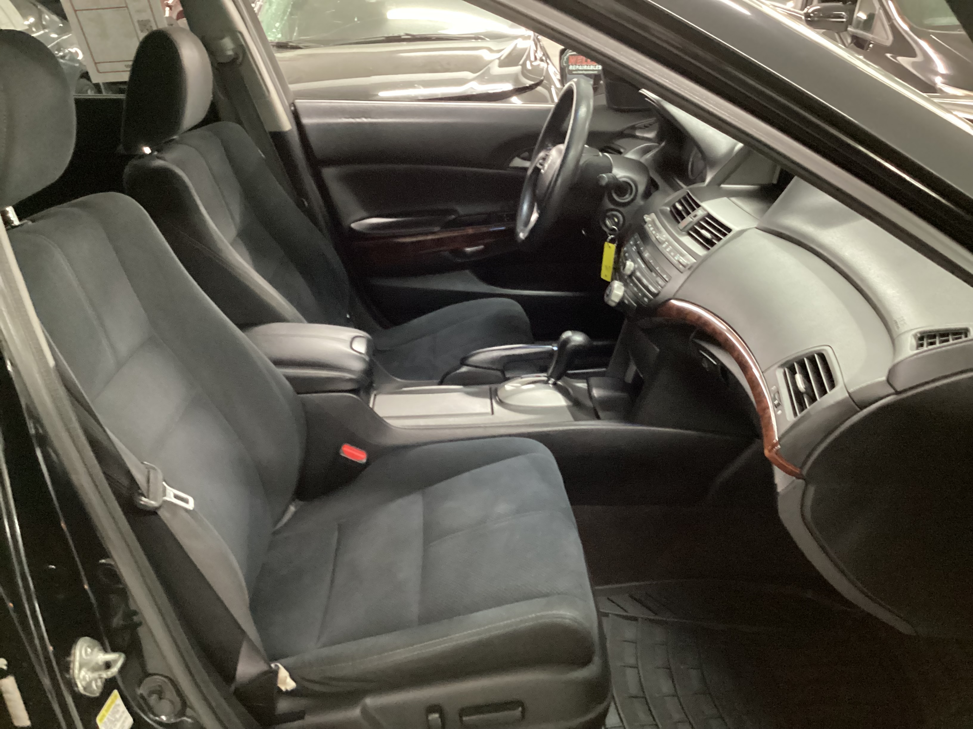 2011 HONDA Accord Crosstour EX - Image 13