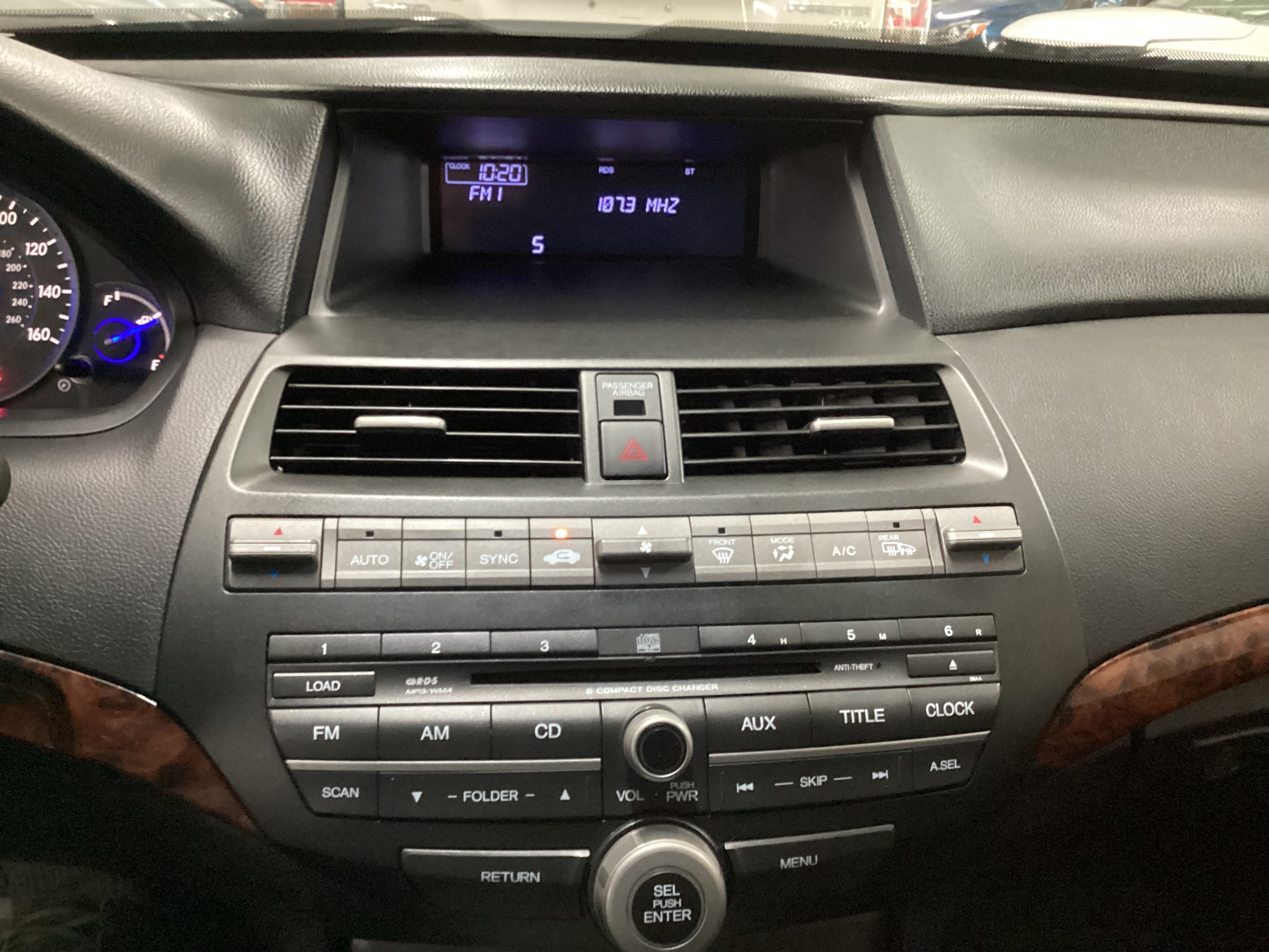 2011 HONDA Accord Crosstour EX - Image 15