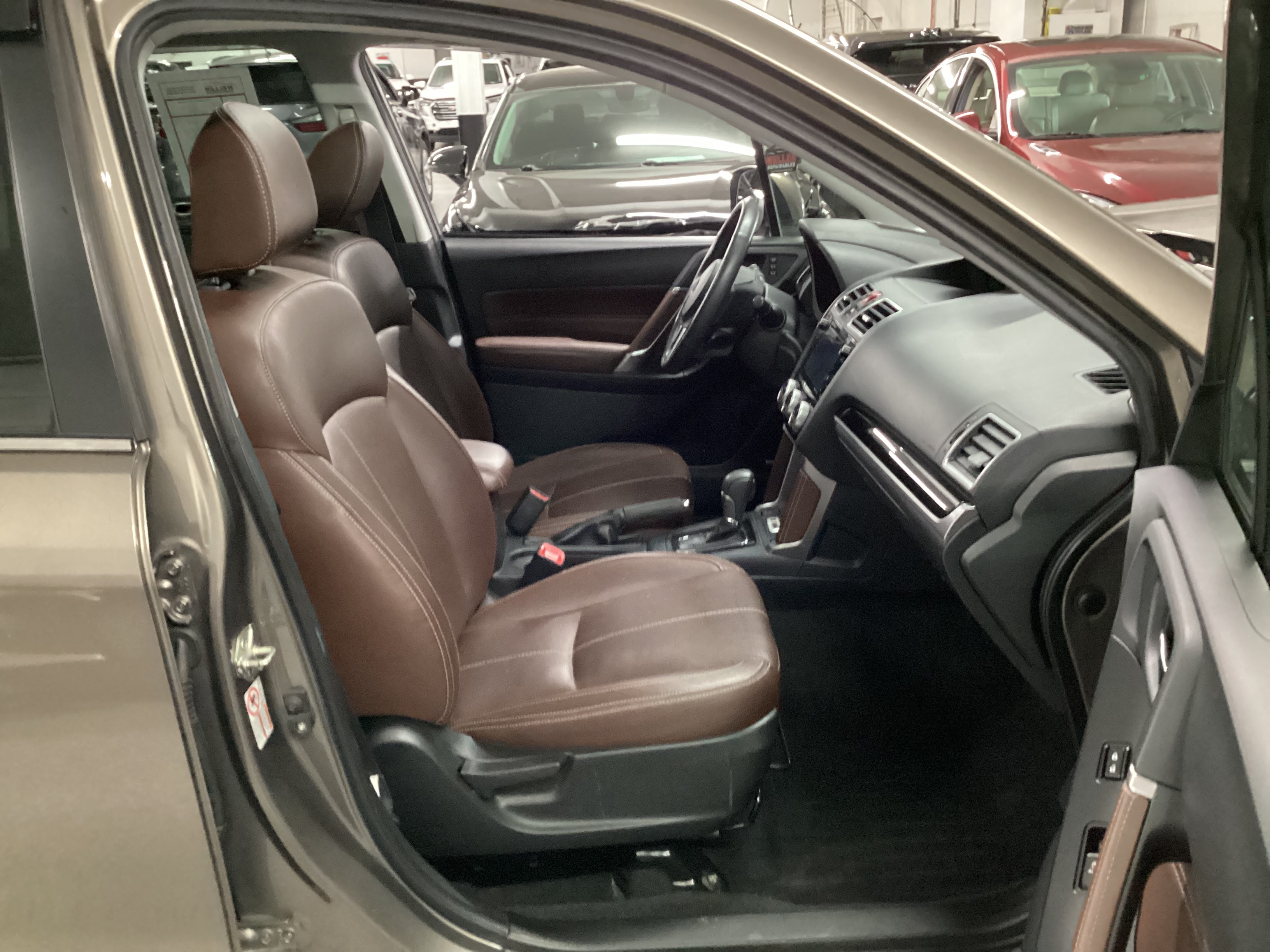 2017 SUBARU Forester Touring AWD - Image 11