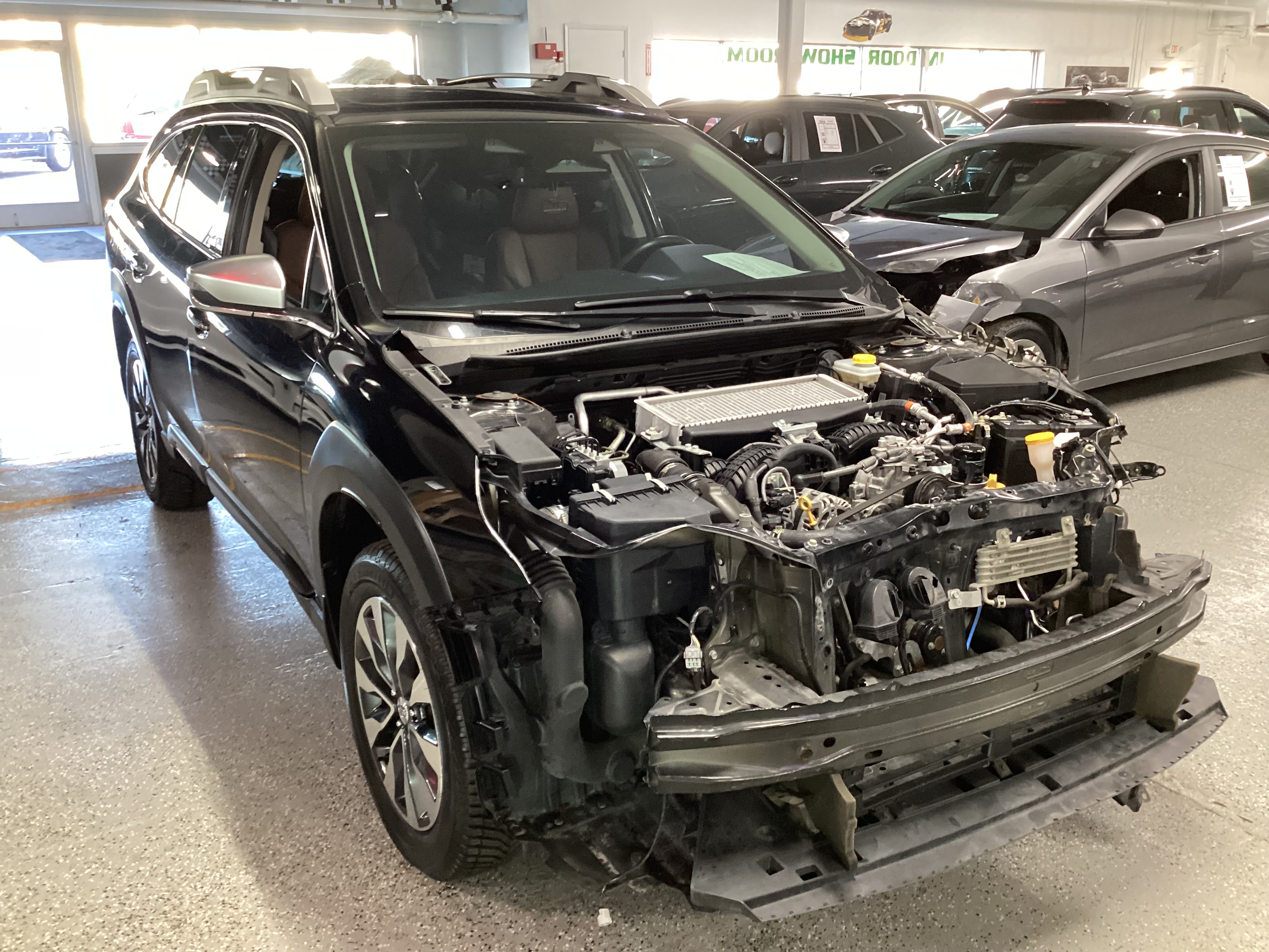 2023 SUBARU Outback Touring XT AWD - Image 4