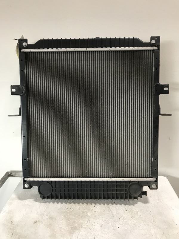 Blu11ptr Radiator Used 2022 Bluebird School Bus Radiator for sale | Dorr Michigan United ...